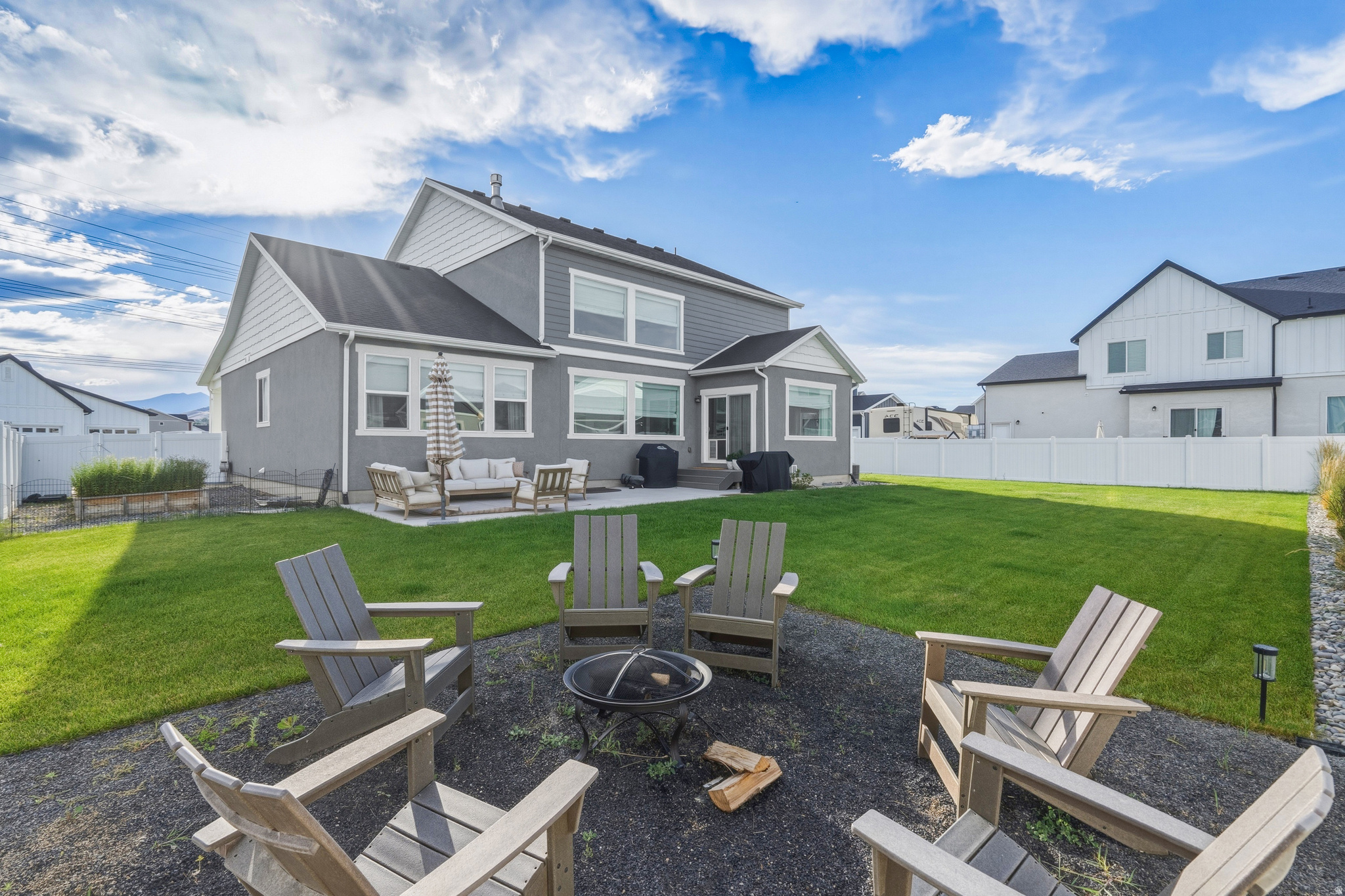 SPRING RANCH - Residential