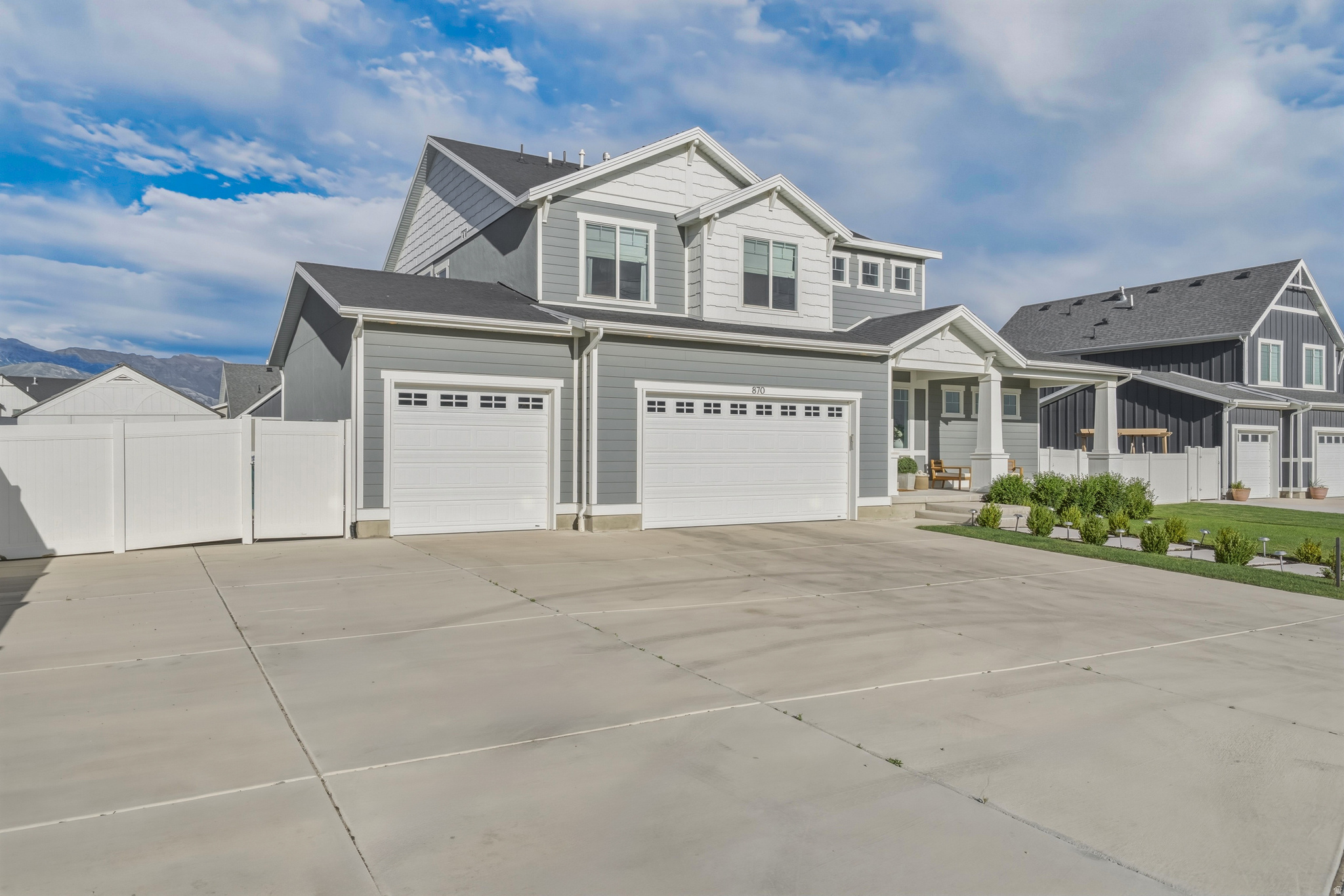 SPRING RANCH - Residential