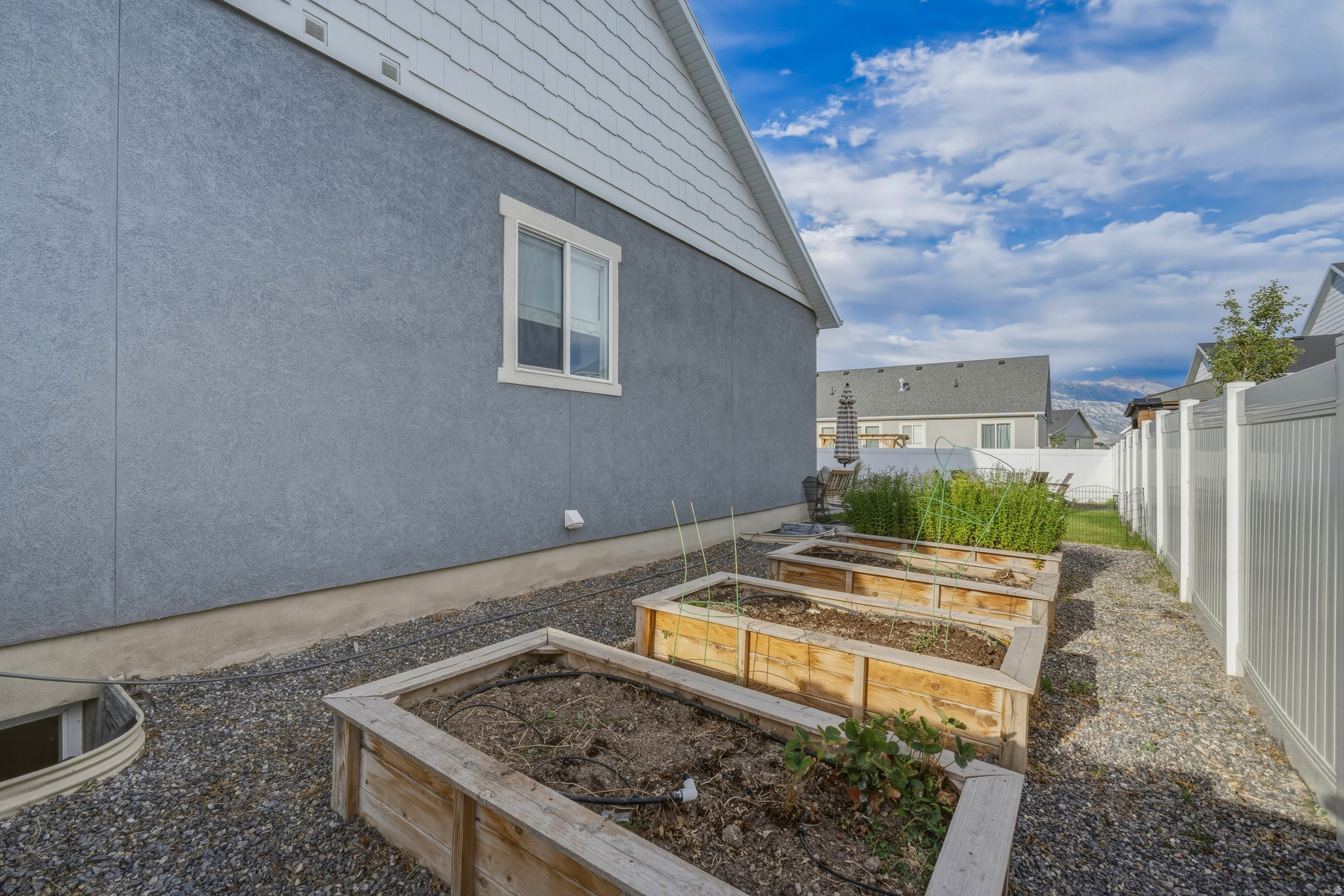 SPRING RANCH - Residential