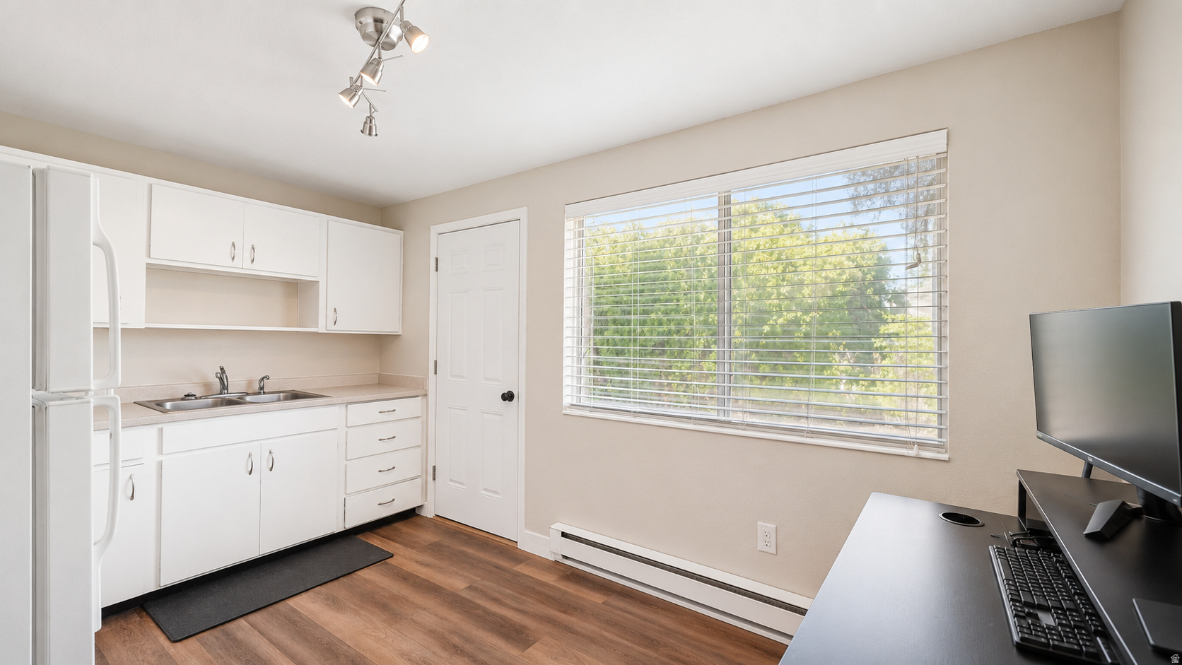 NAYON HEIGHTS - Residential