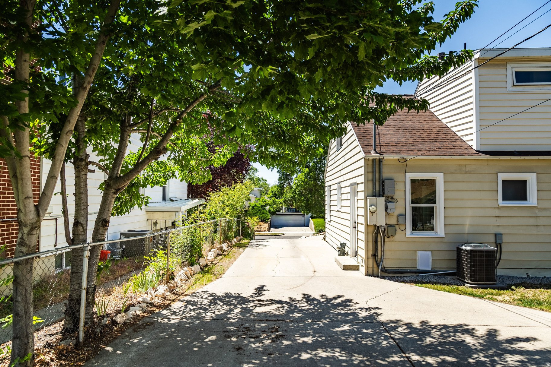HIGHLAND PARK - Residential