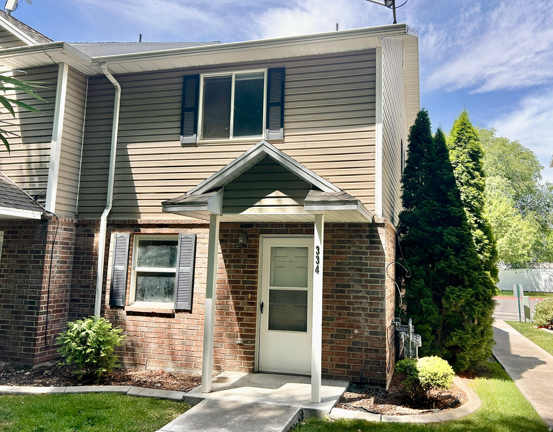 RODEO LANE - Residential