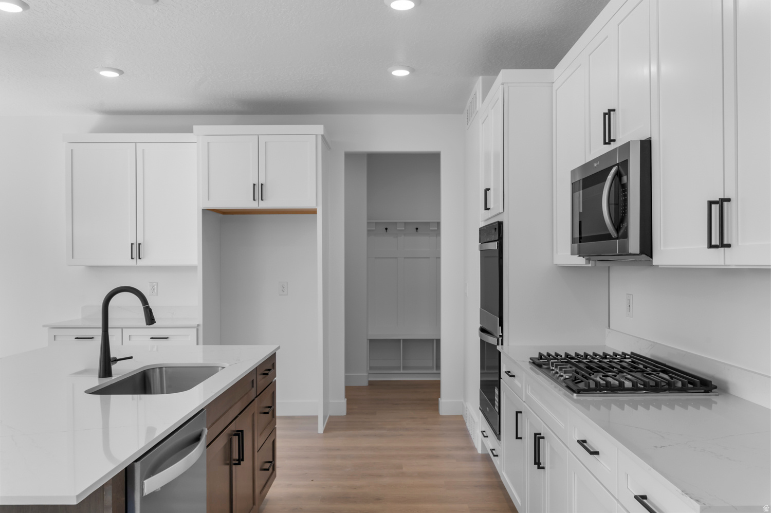 ANSELMI ACRES (PALOMINO) - Residential