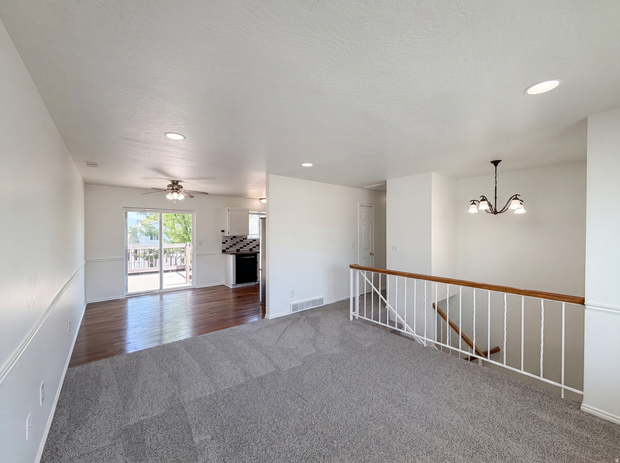 CREEKWOOD - Residential
