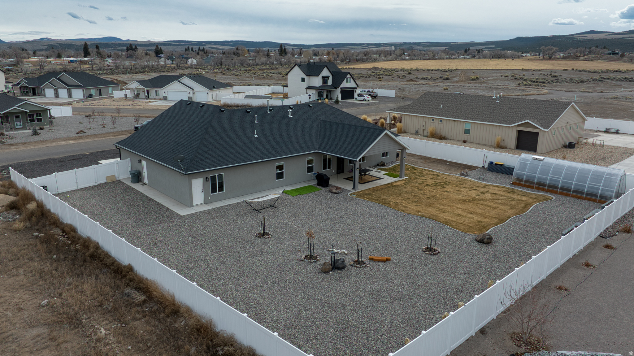 ASPEN VALLEY ESTATES - Residential