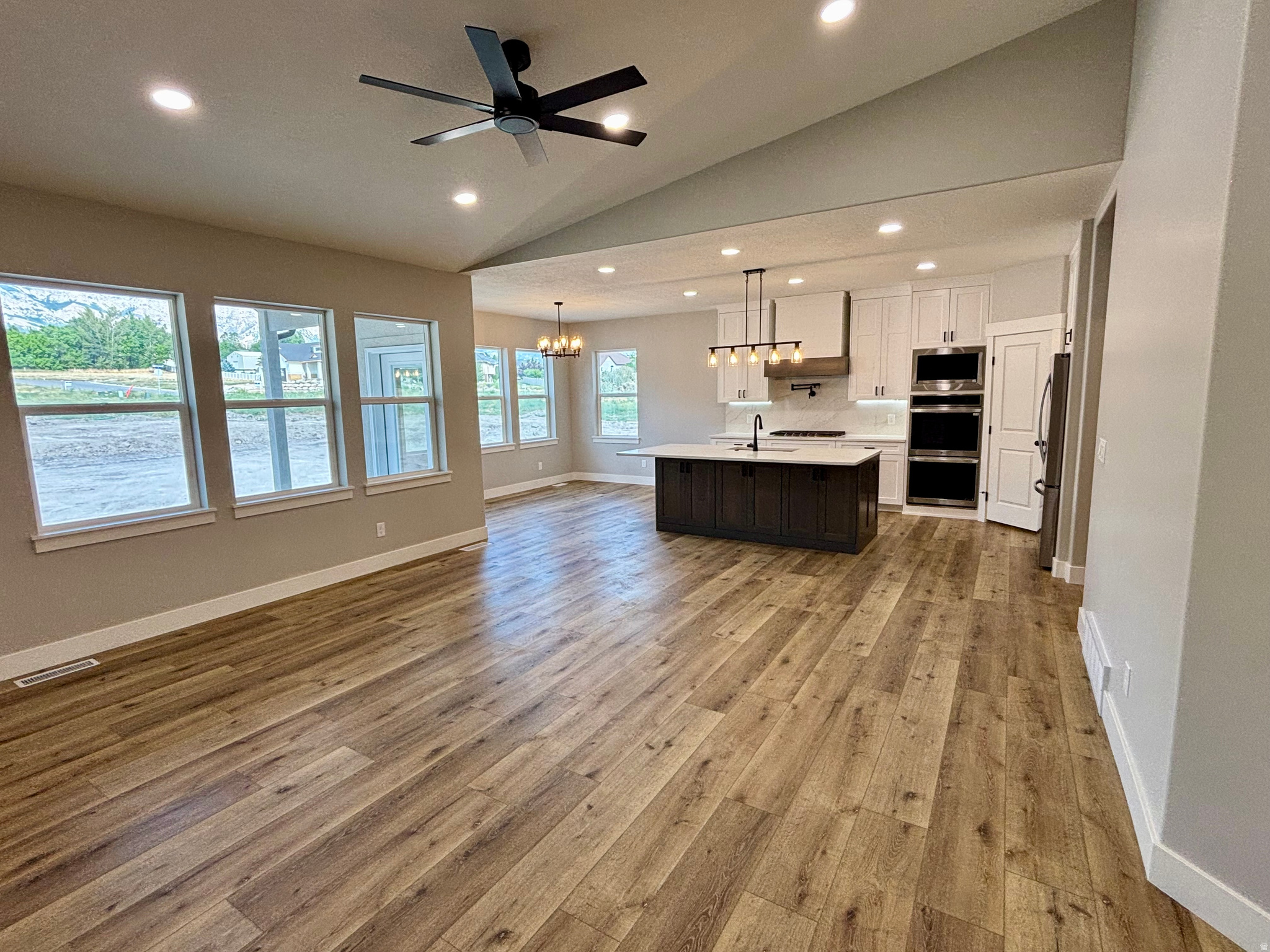 ROCKY MEADOWS PH 2 - Residential