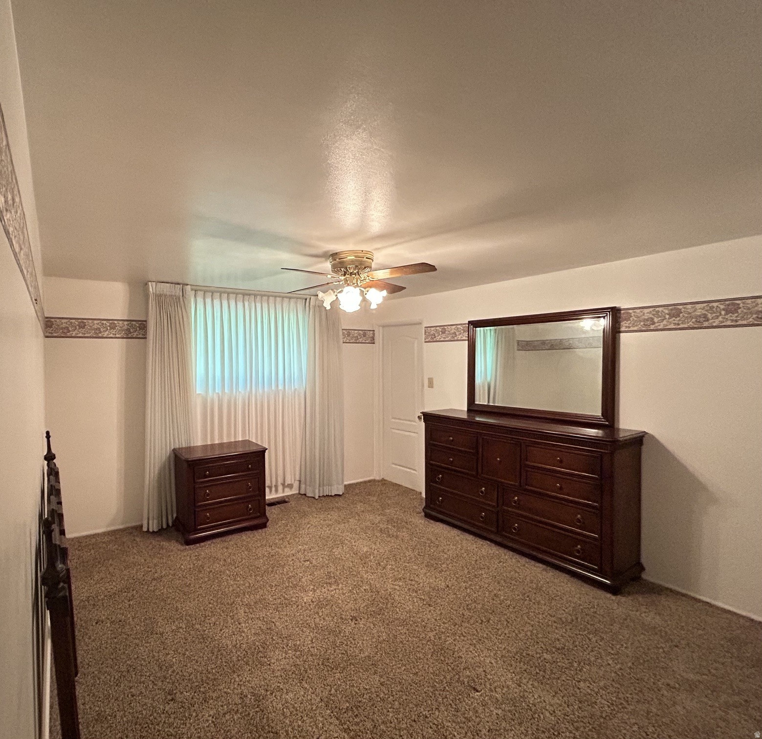 OQUIRRH HILLS - Residential