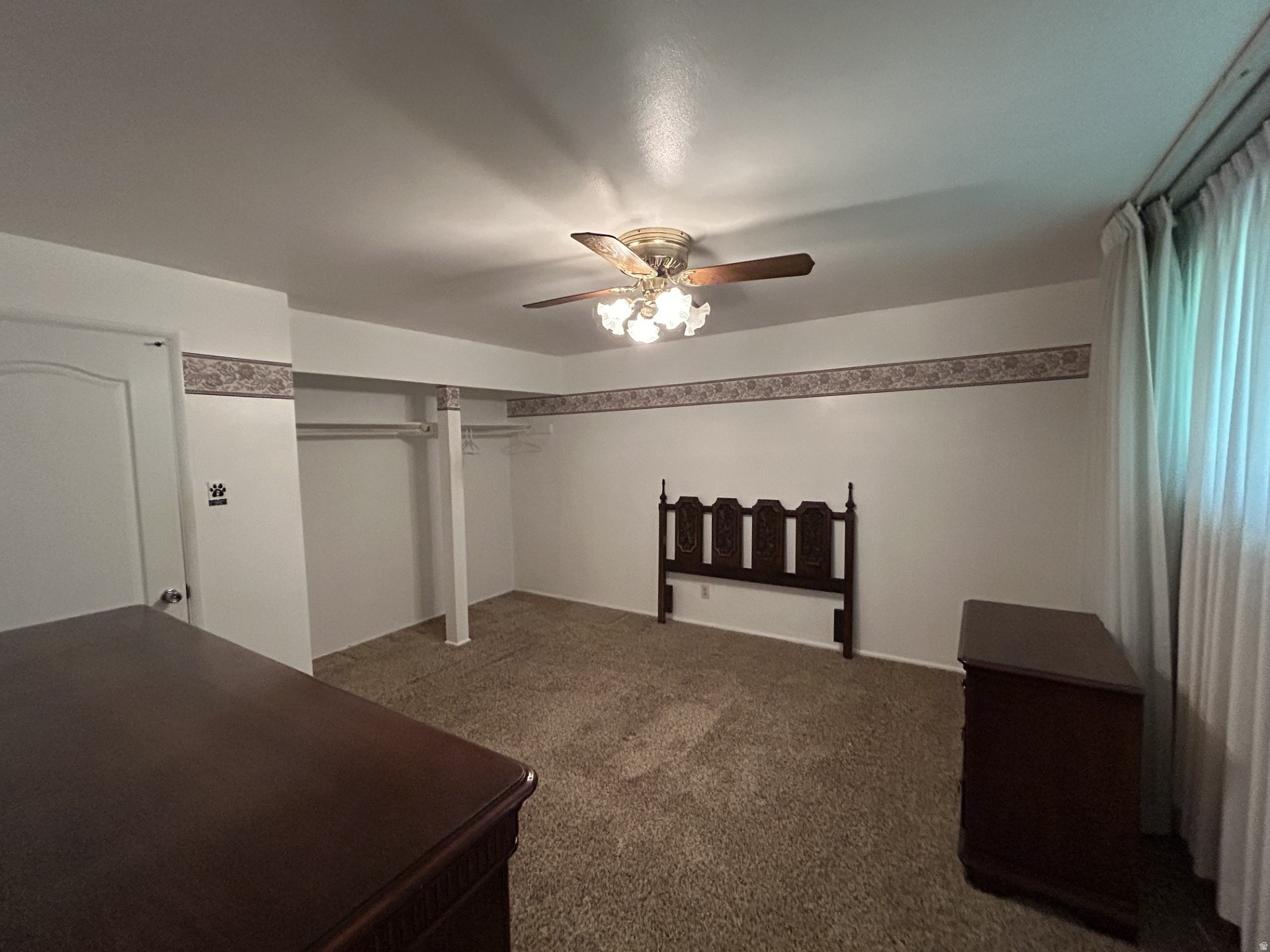 OQUIRRH HILLS - Residential