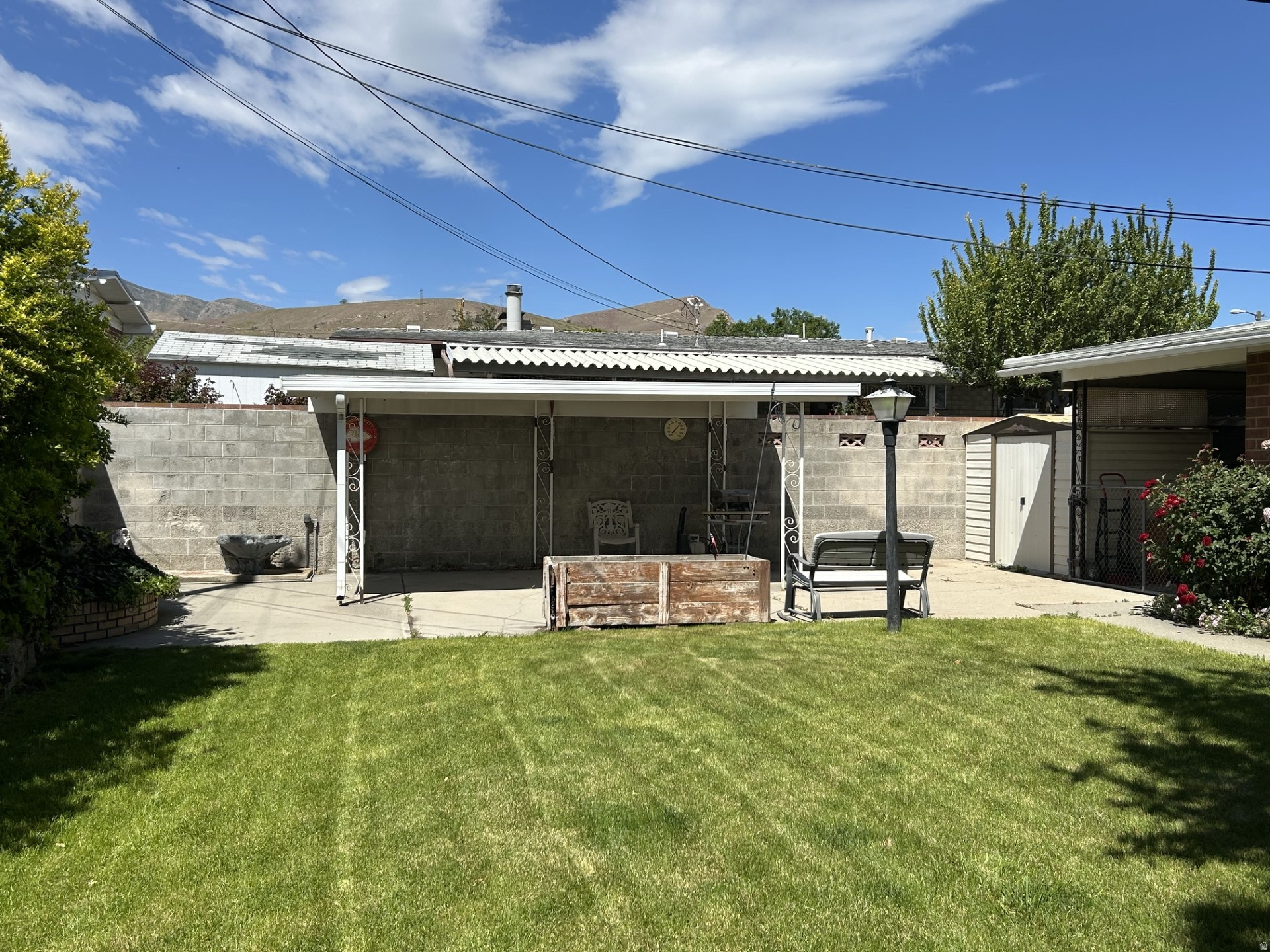 OQUIRRH HILLS - Residential