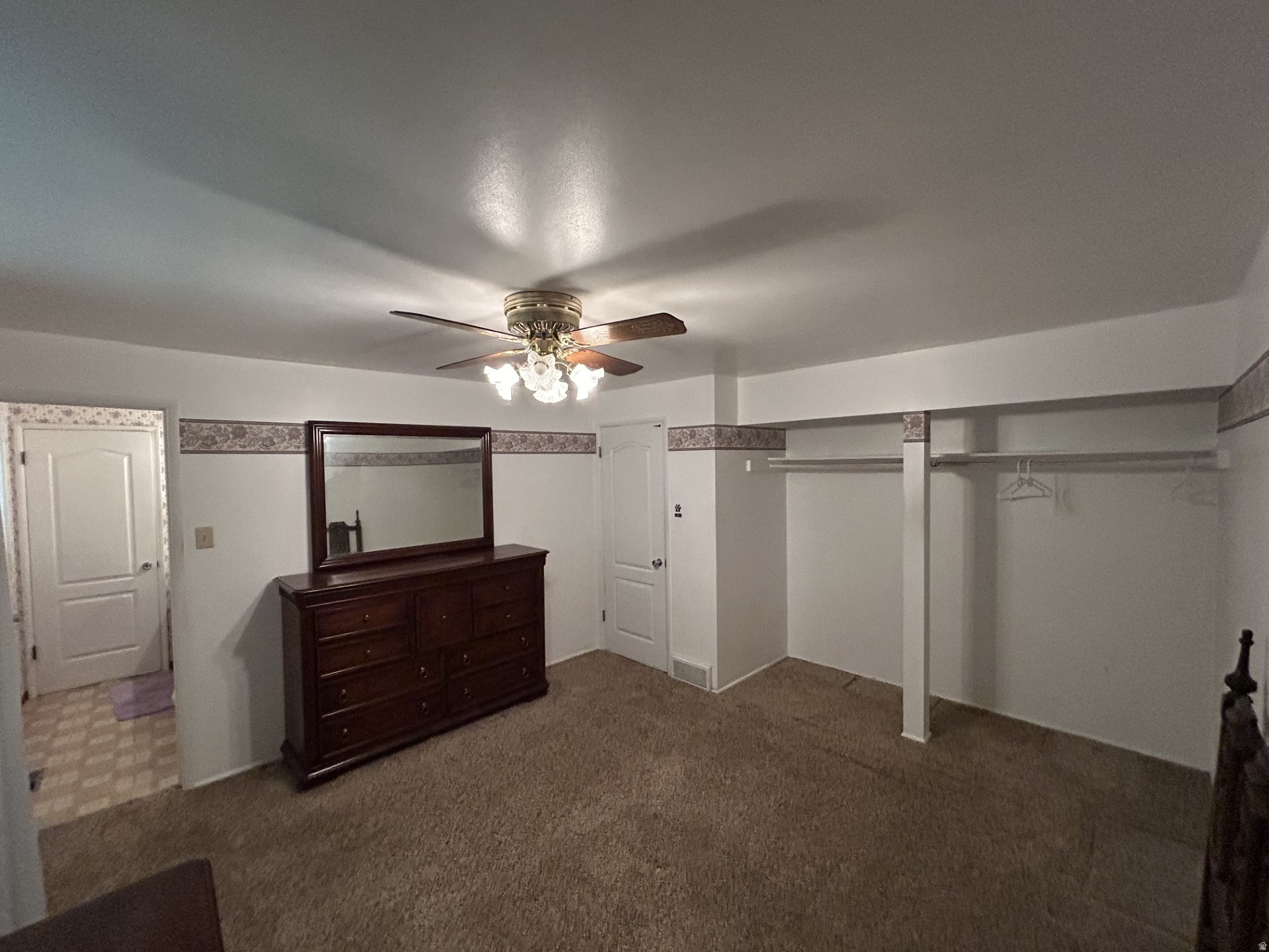 OQUIRRH HILLS - Residential
