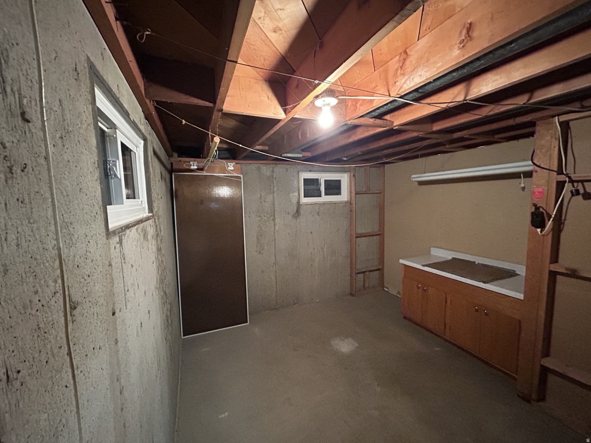 OQUIRRH HILLS - Residential