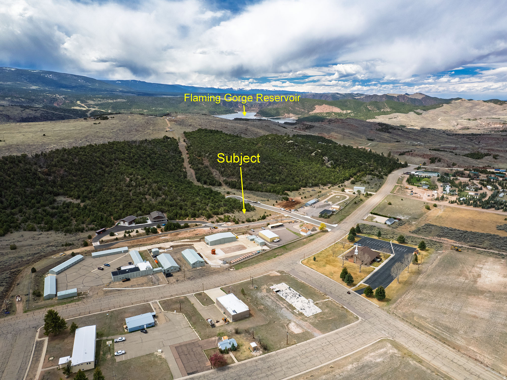 REDTAIL 2 - Land