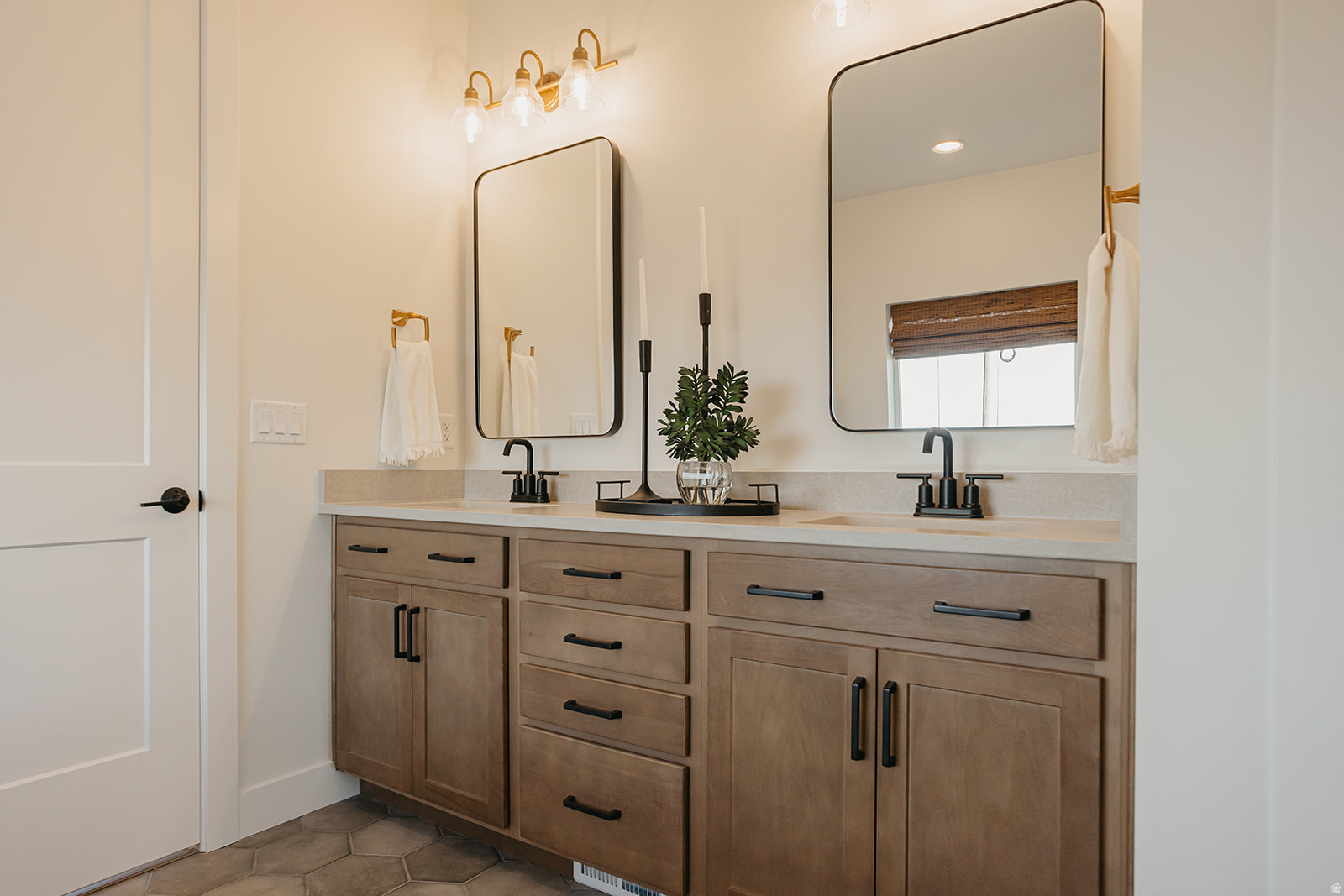 WILLOW ESTATES - Residential