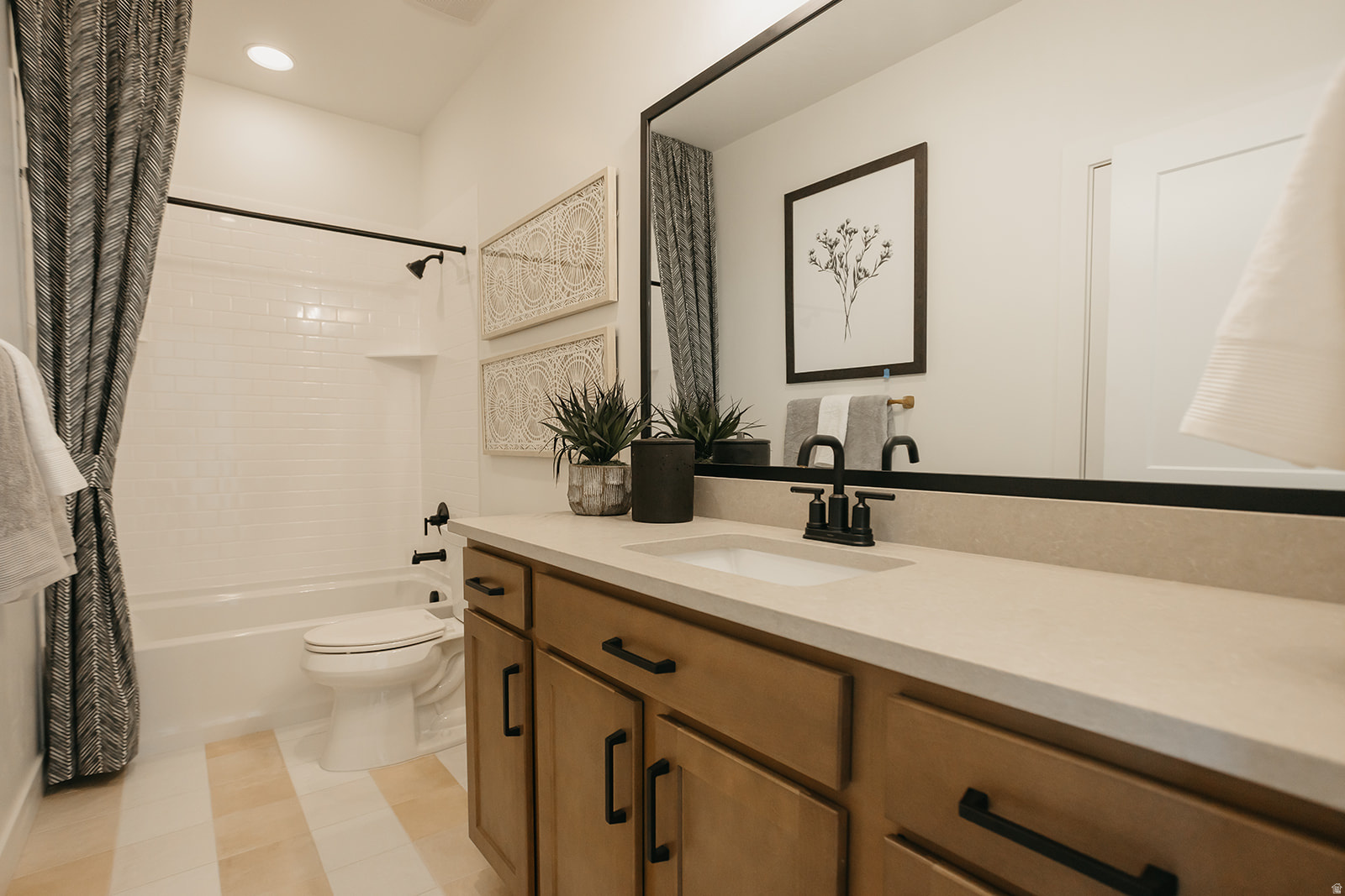 WILLOW ESTATES - Residential