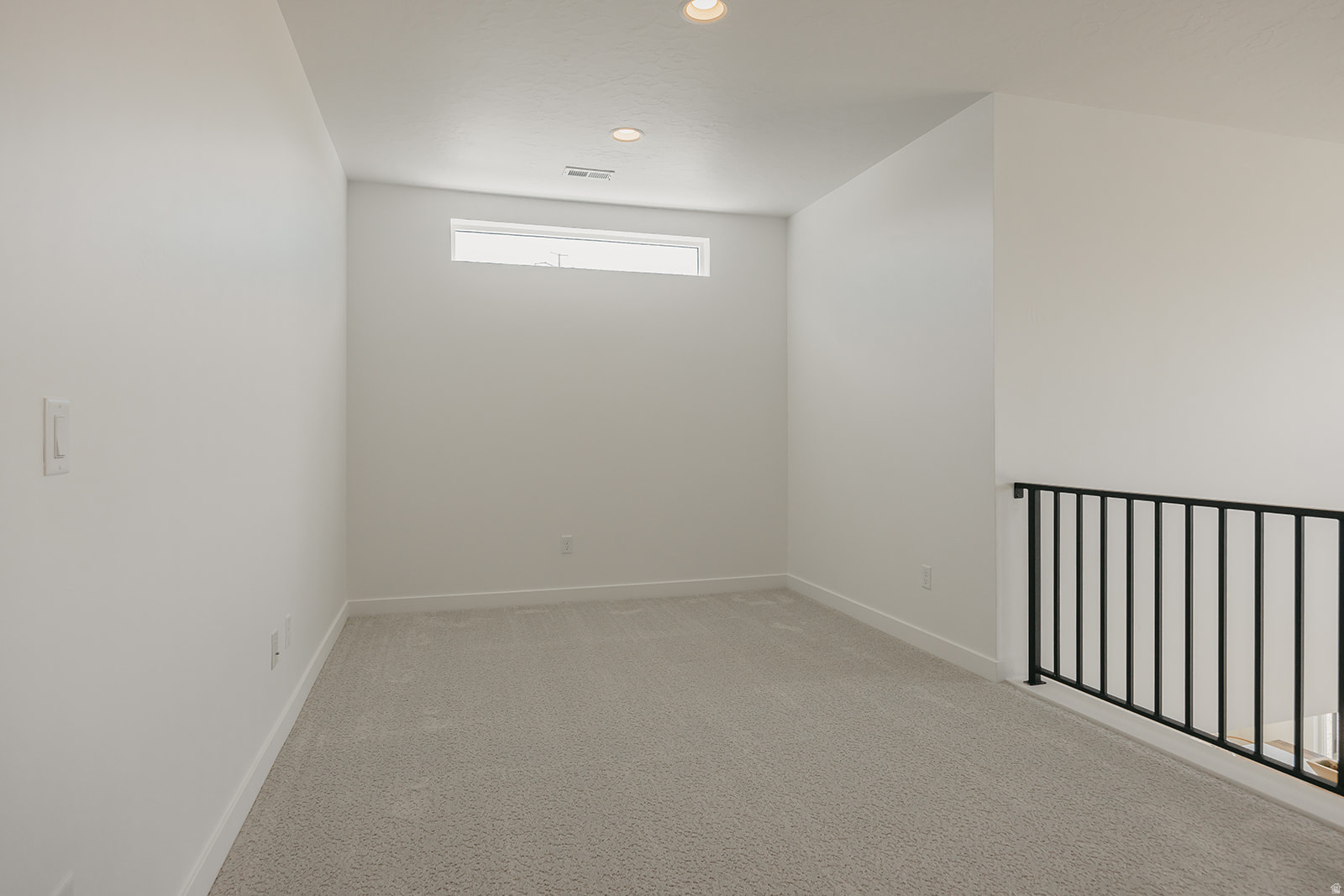 WILLOW ESTATES - Residential