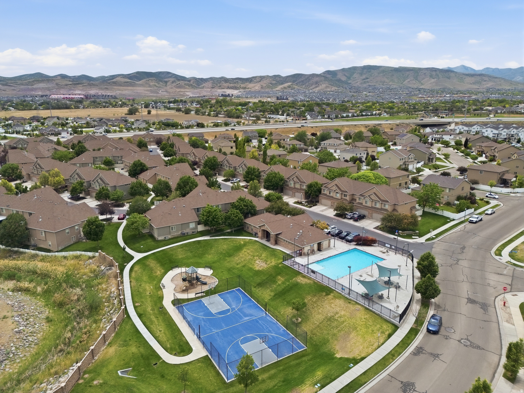 ROSE CREEK CROSSING - Residential