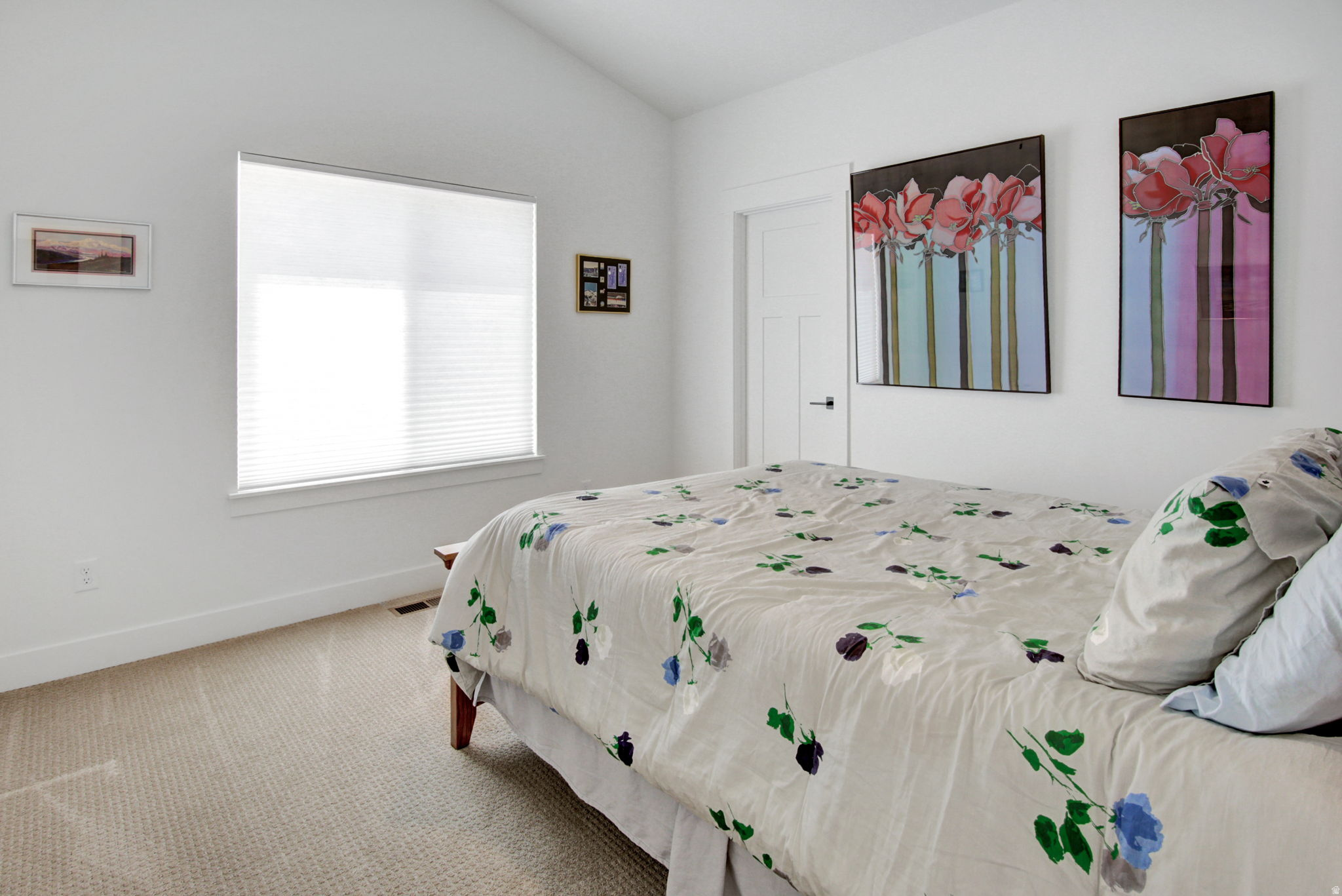 HIGHLANDS BLUFF - Residential