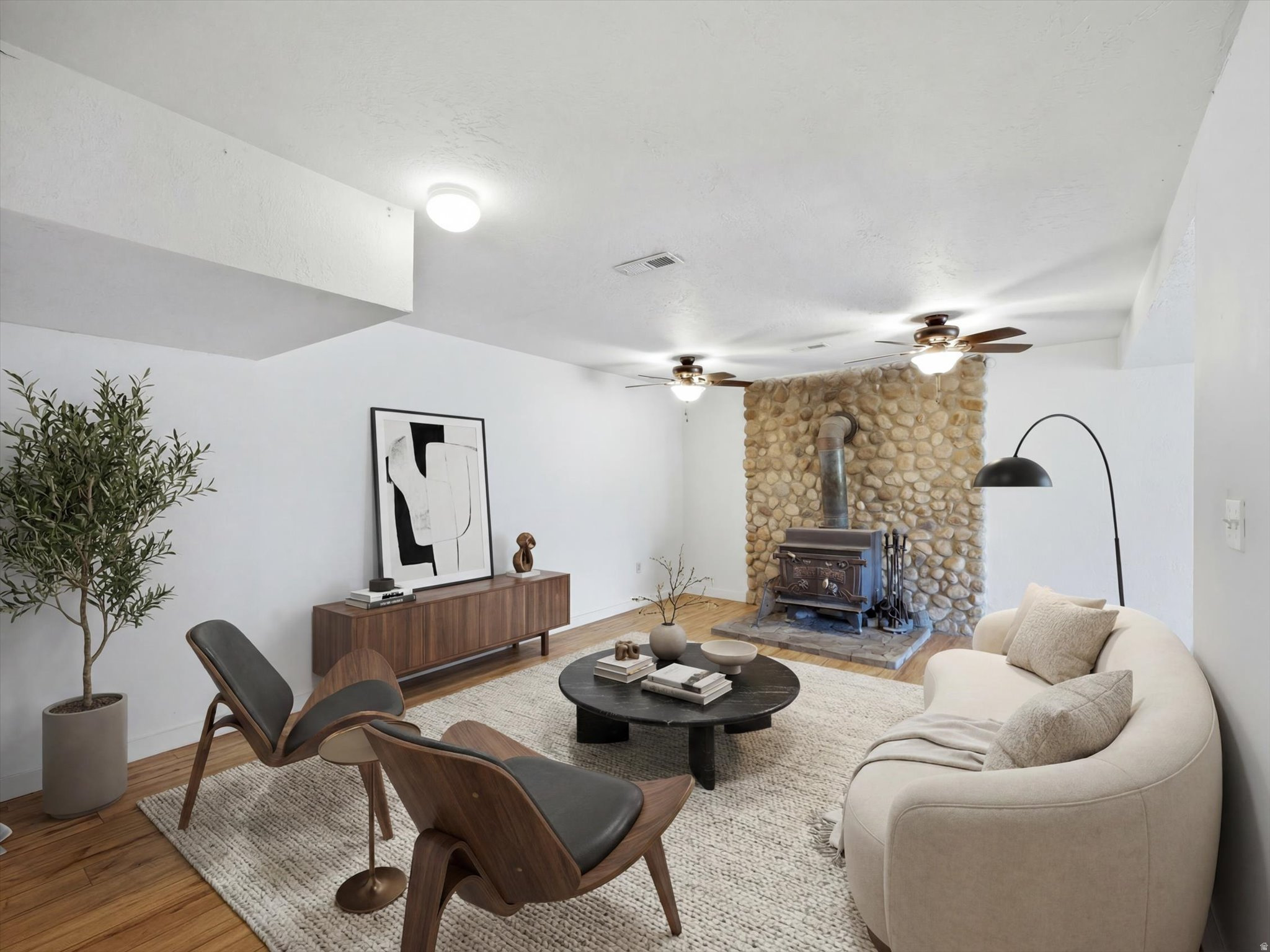 WHITE CITY - Residential