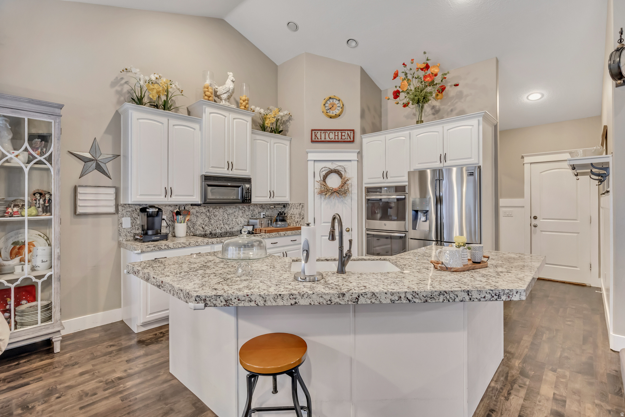CHAPEL BEND - Residential