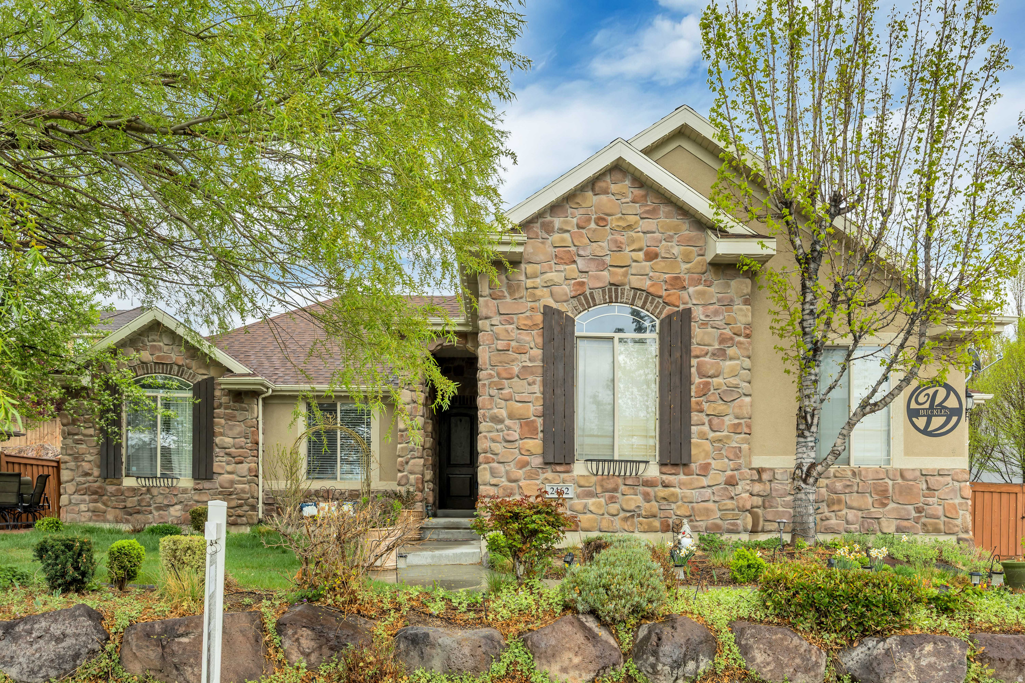 CHAPEL BEND - Residential
