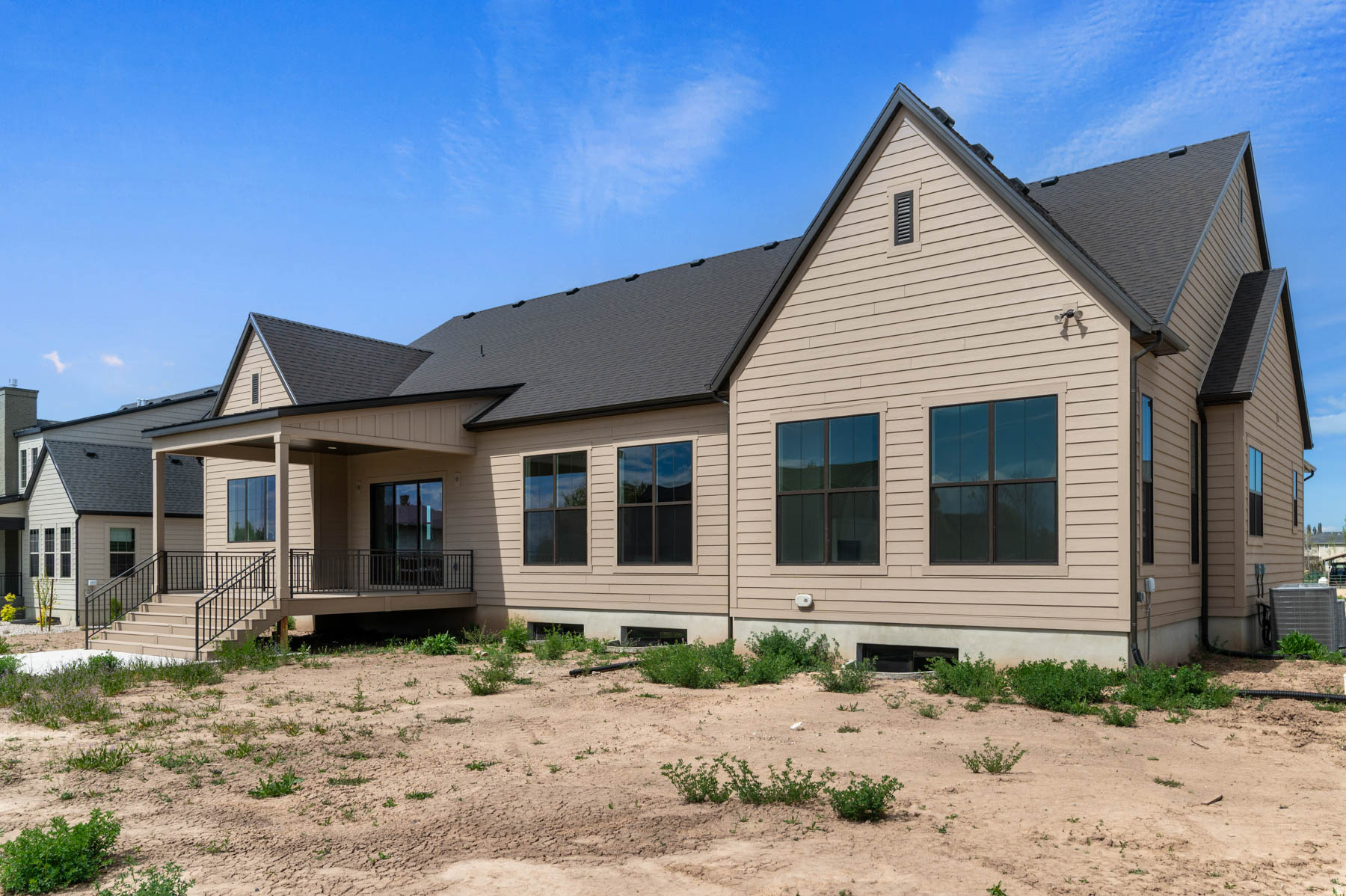 CRESTED PEAKS 12 - Residential