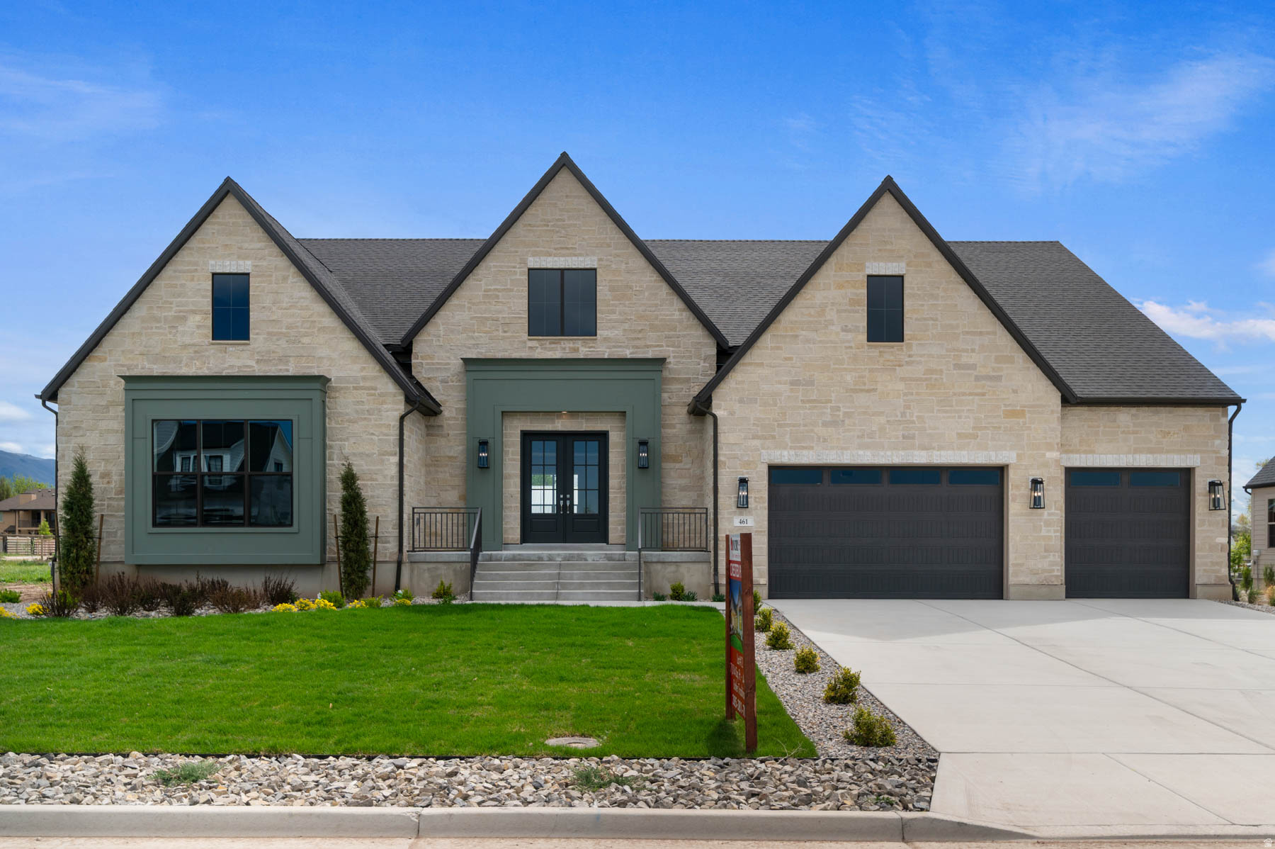 CRESTED PEAKS 12 - Residential
