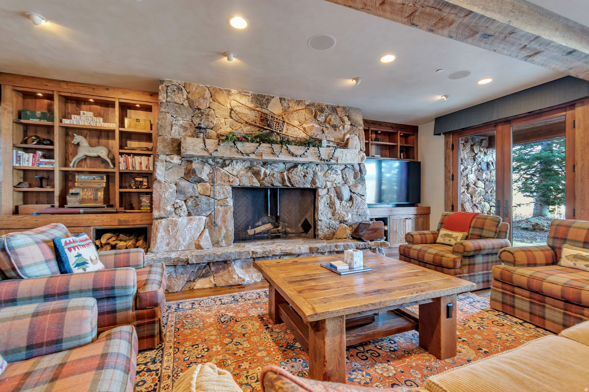 COLONY AT WHITE PINE CANYON - Residential