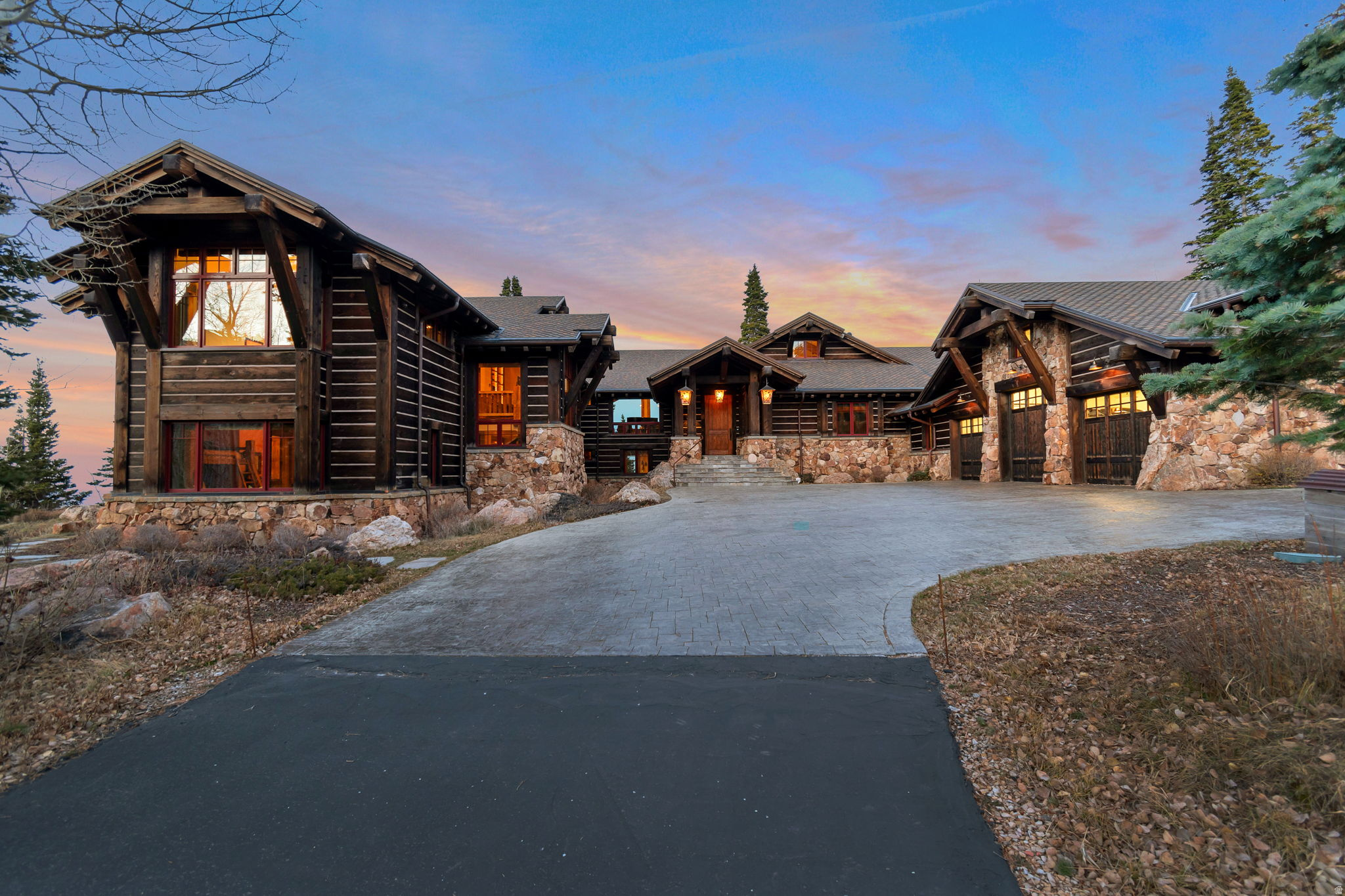 COLONY AT WHITE PINE CANYON - Residential