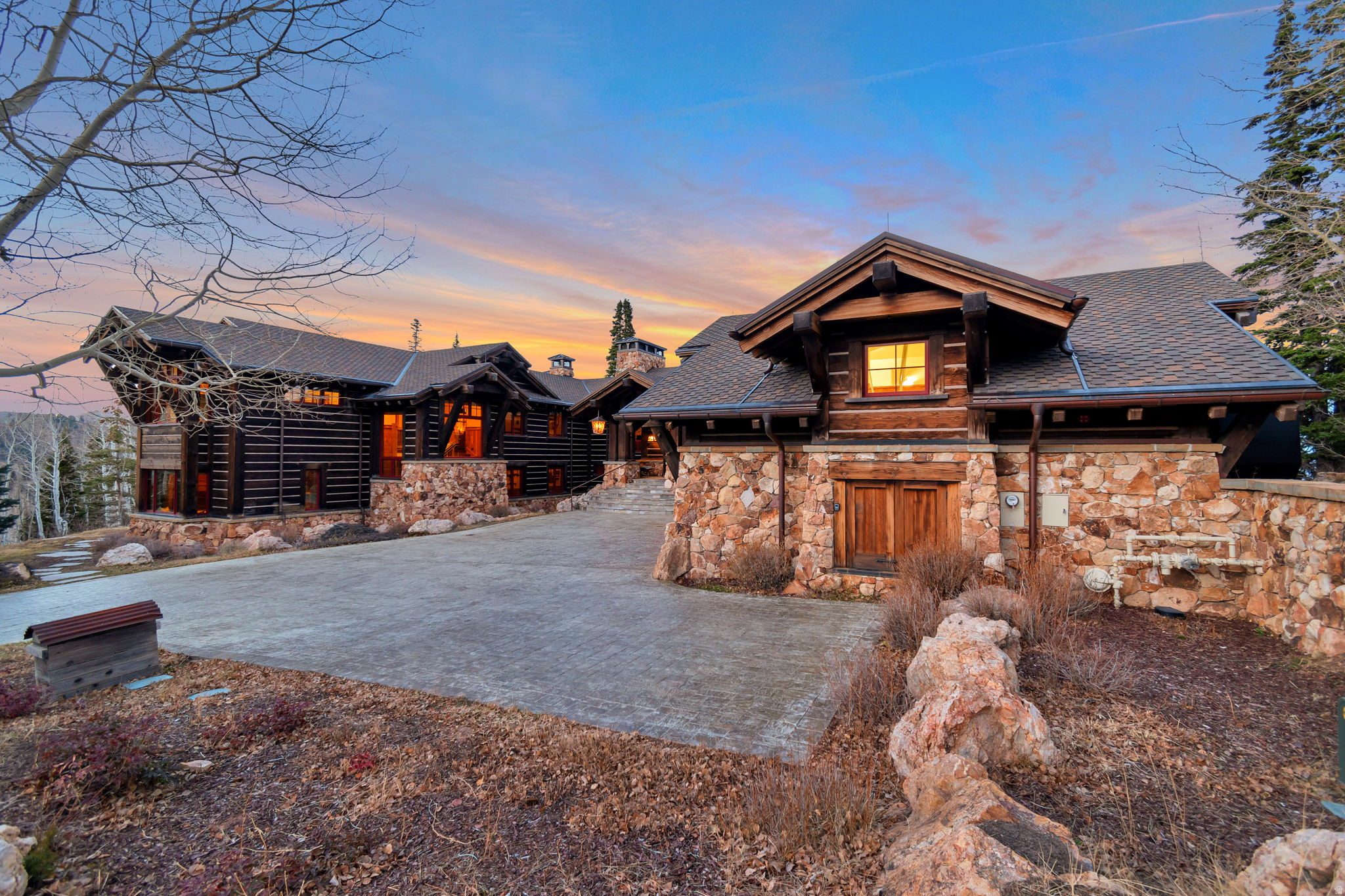 COLONY AT WHITE PINE CANYON - Residential