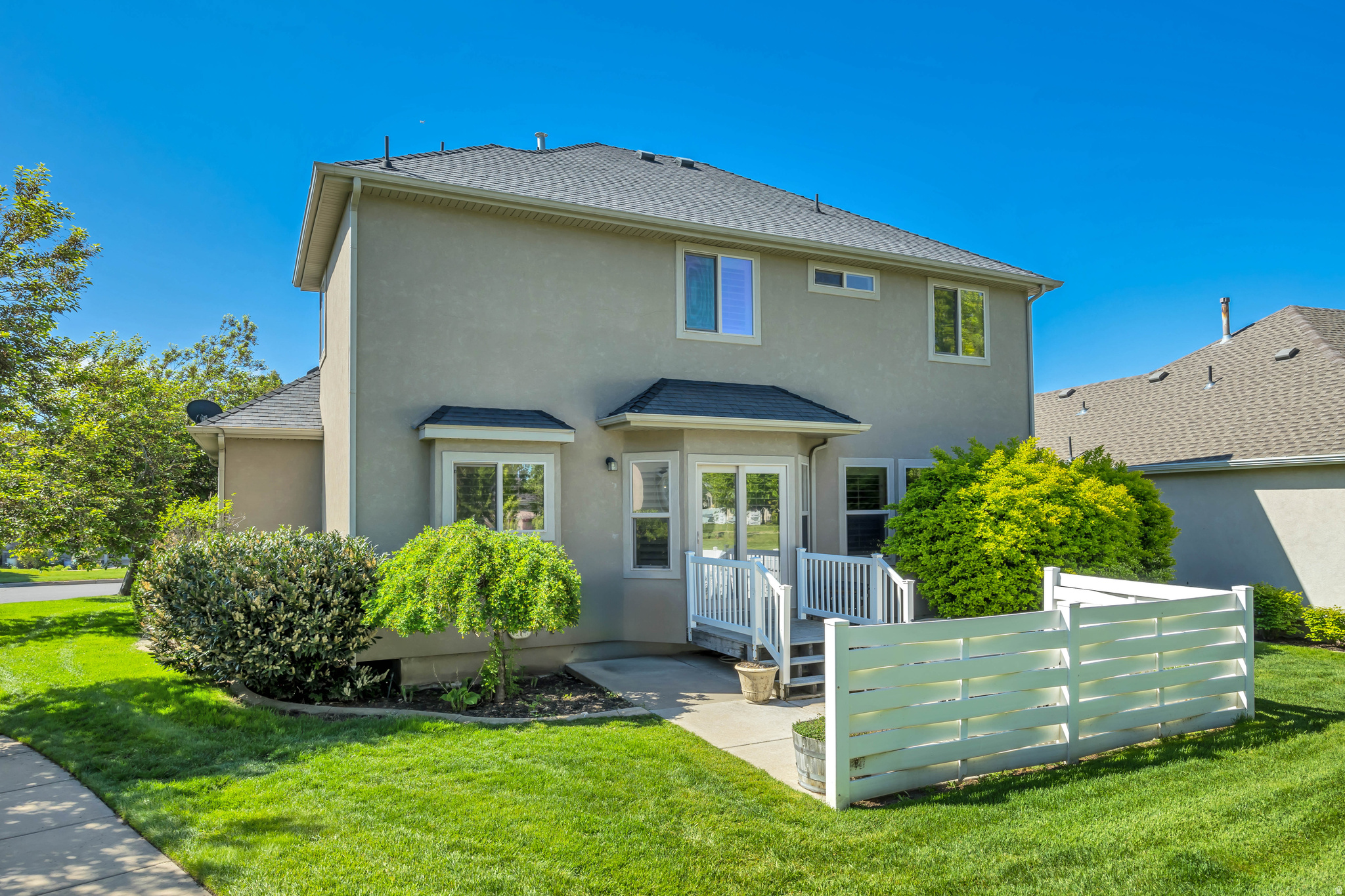 FAIRWAYS OF OAKRIDGE - Residential