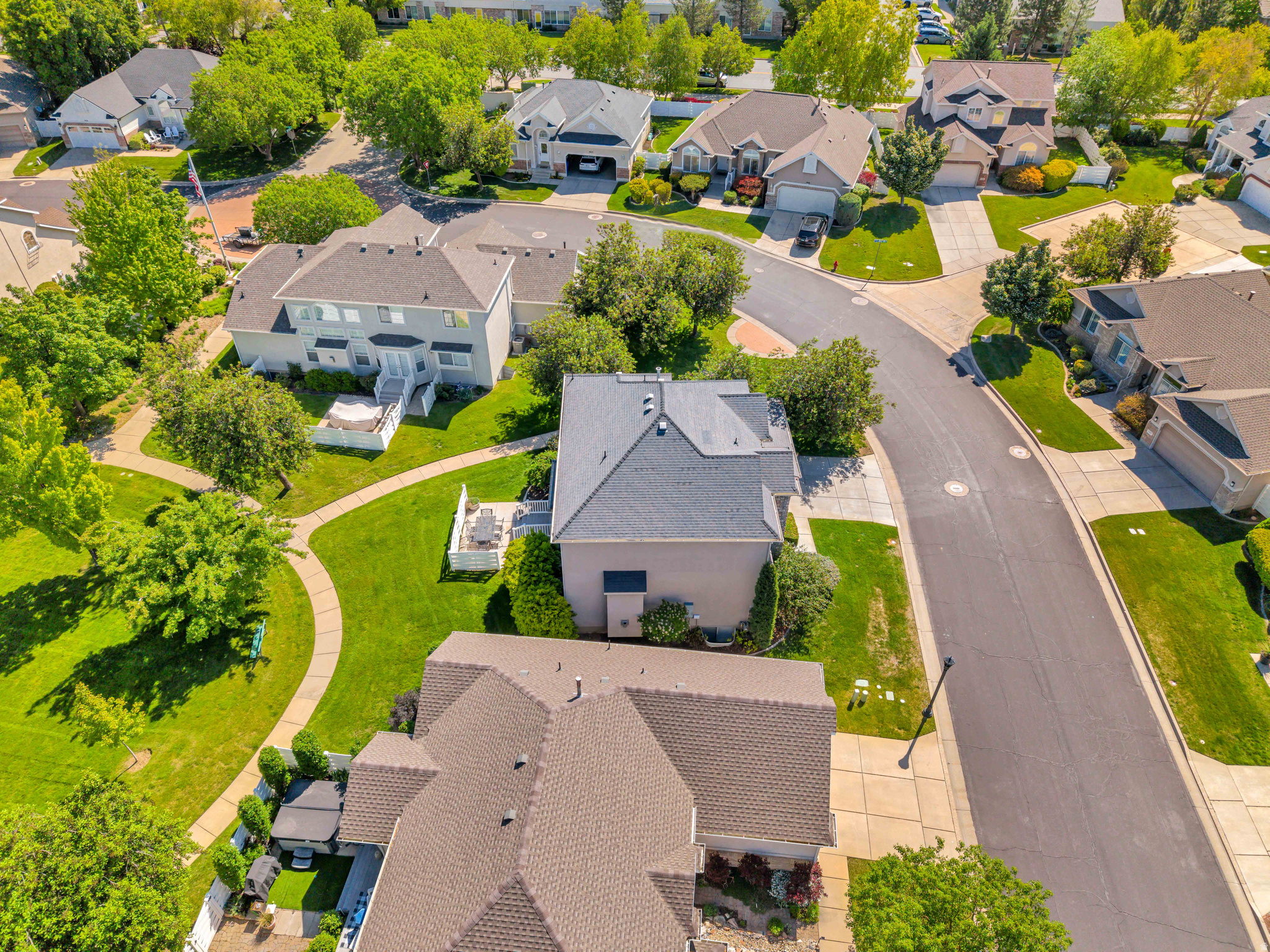 FAIRWAYS OF OAKRIDGE - Residential