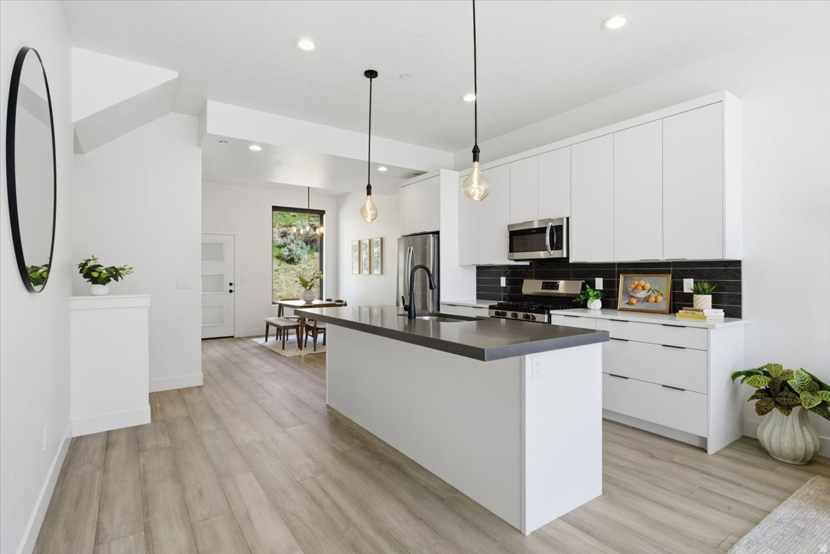 STERLING HEIGHTS - Residential