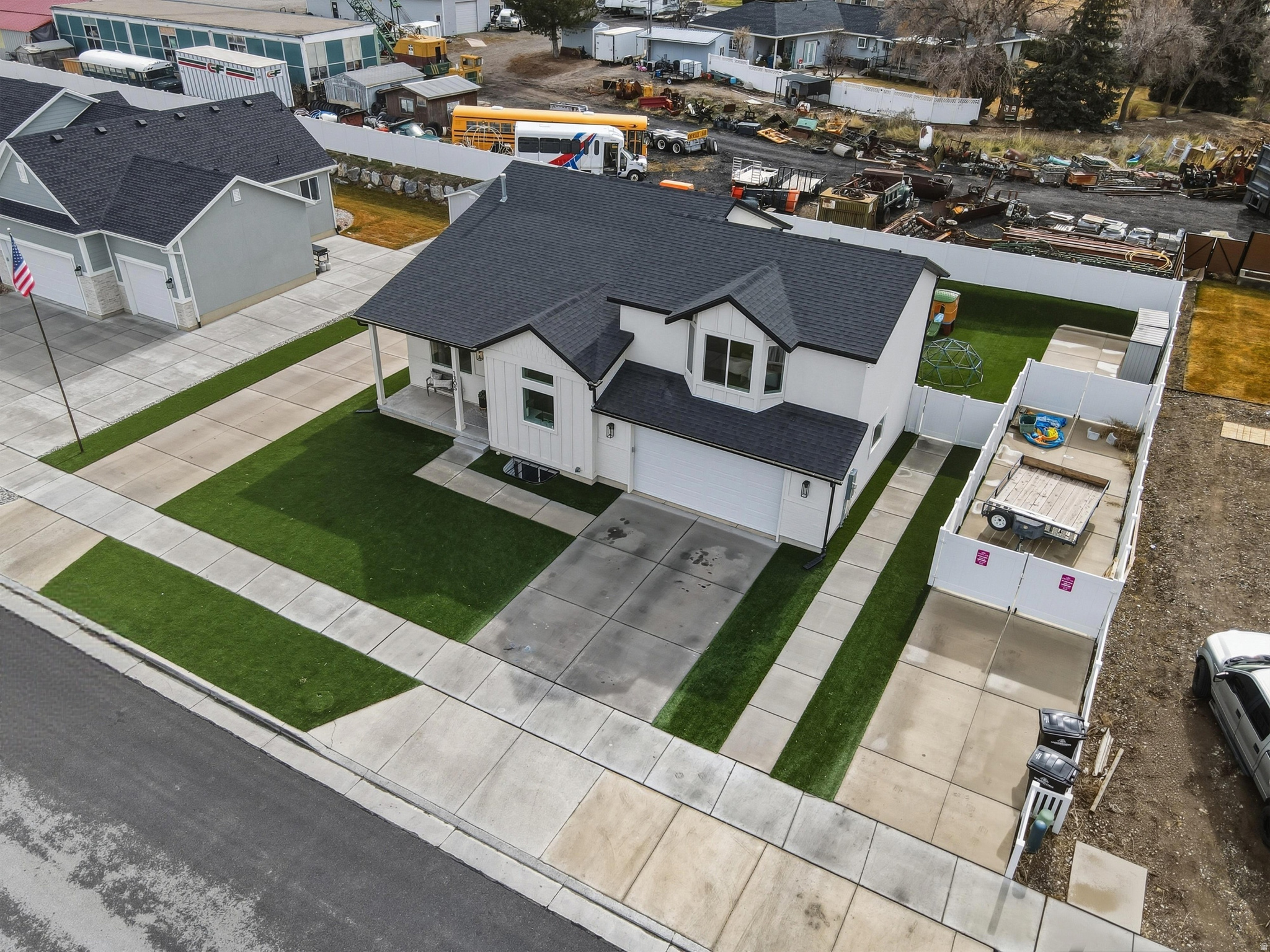 RIVER POINT - Residential