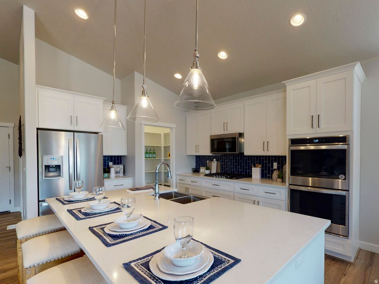 SCARLET RIDGE - Residential