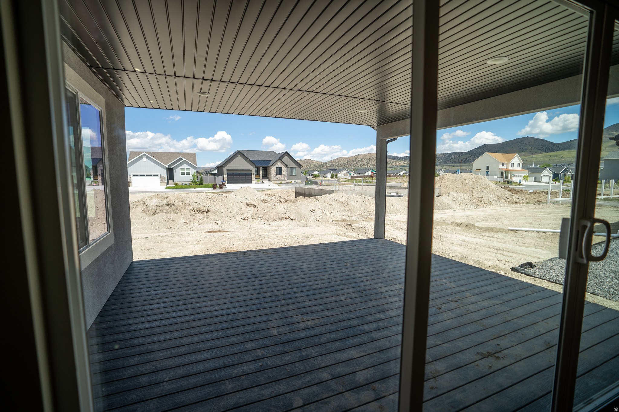 EAGLE POINT - Residential