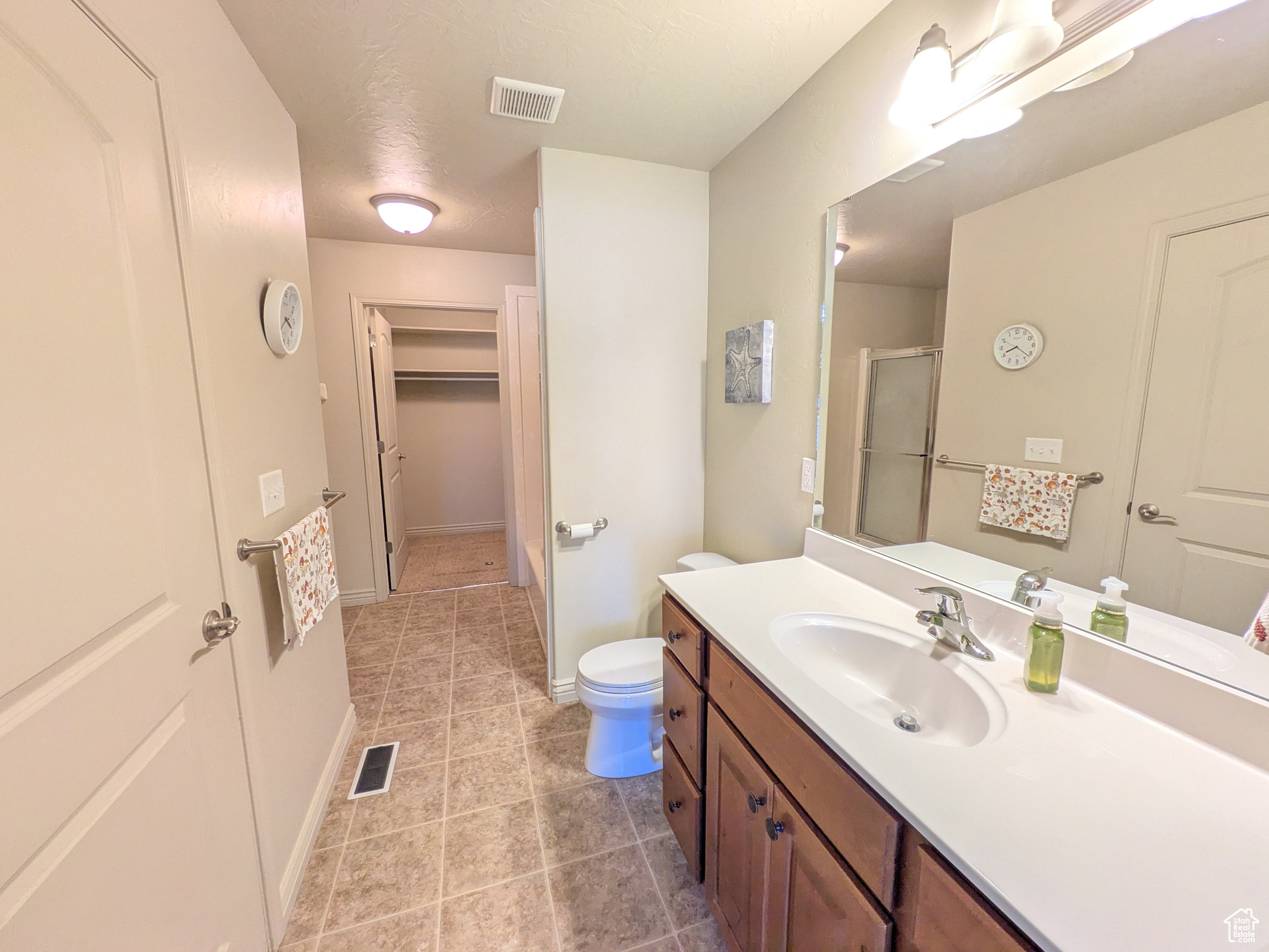 TOWNE CENTER VILLAS - Residential
