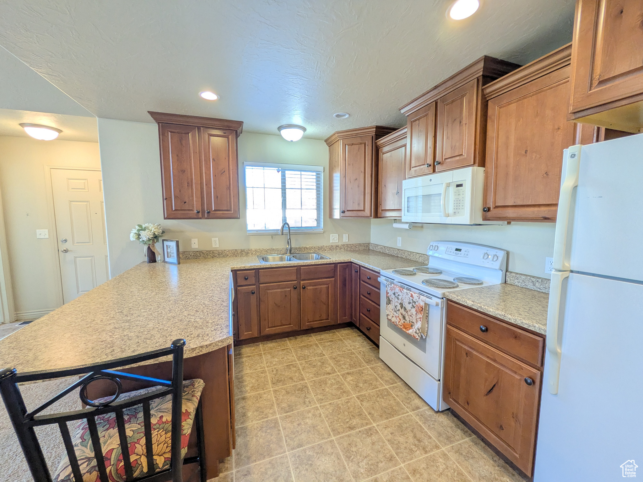 TOWNE CENTER VILLAS - Residential