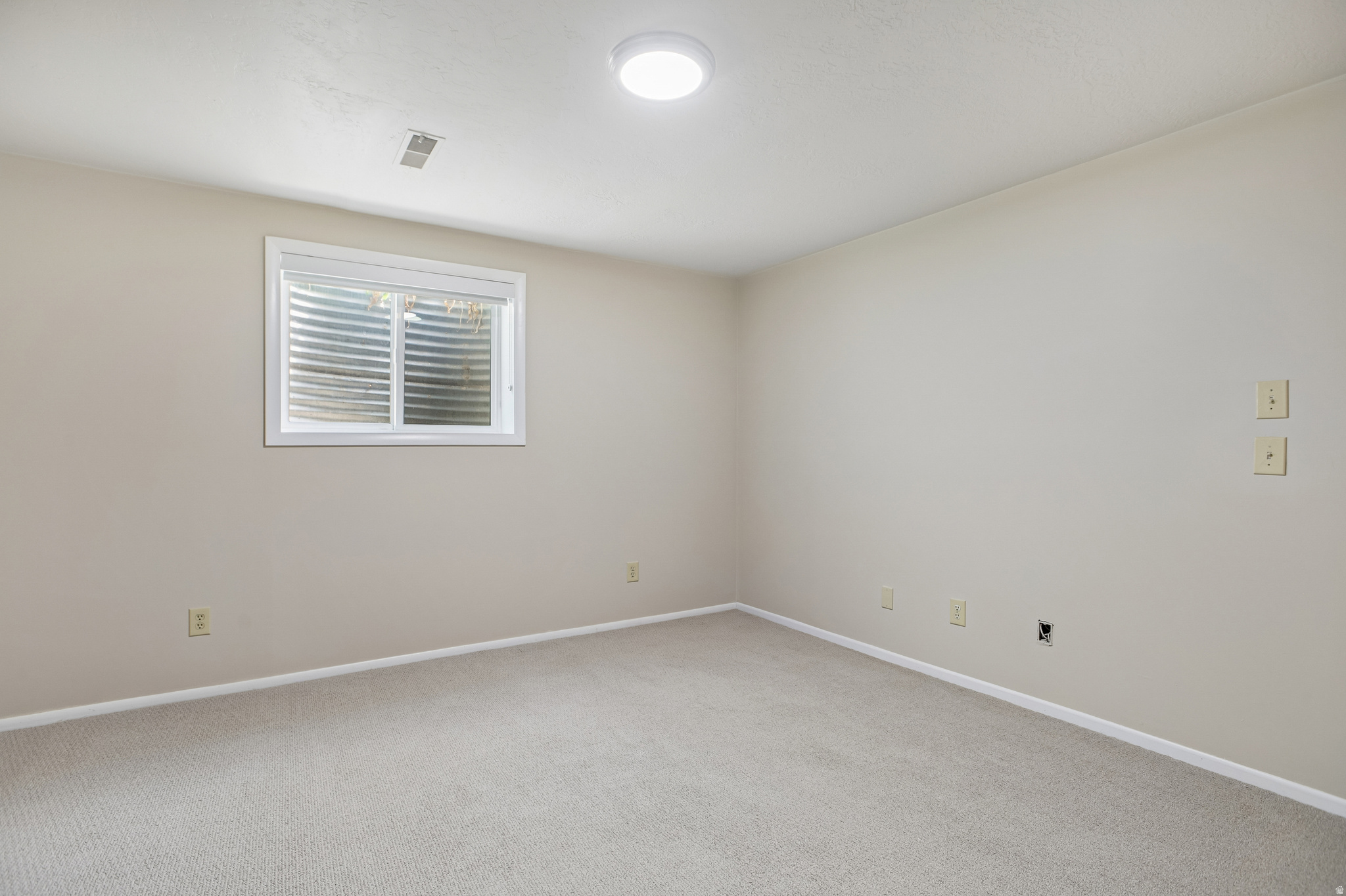 CLOVER CREST - Residential