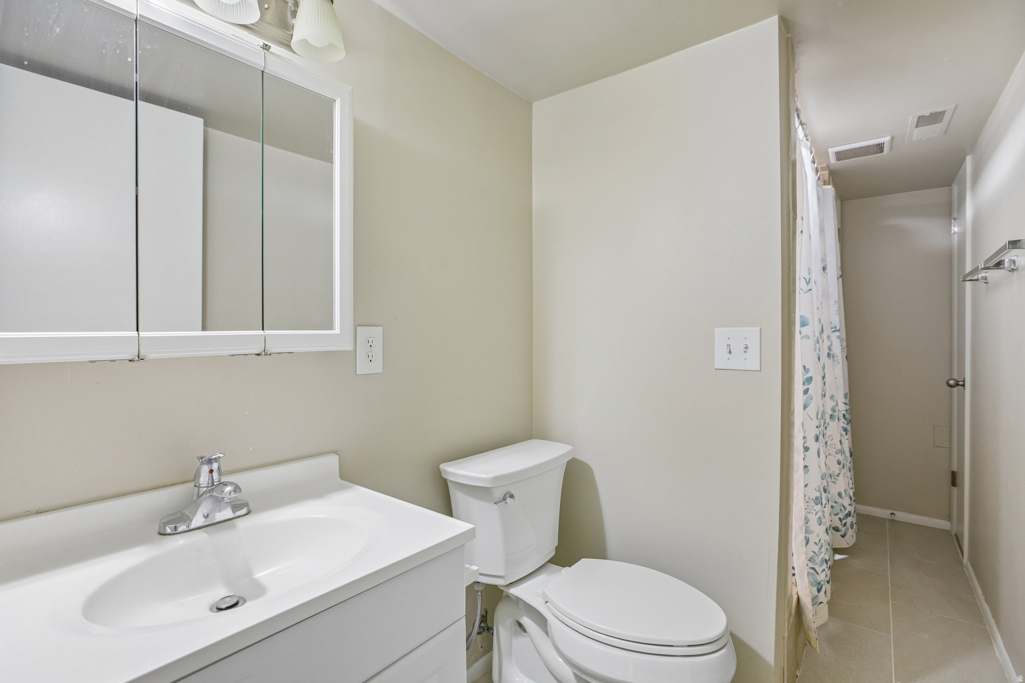 CLOVER CREST - Residential