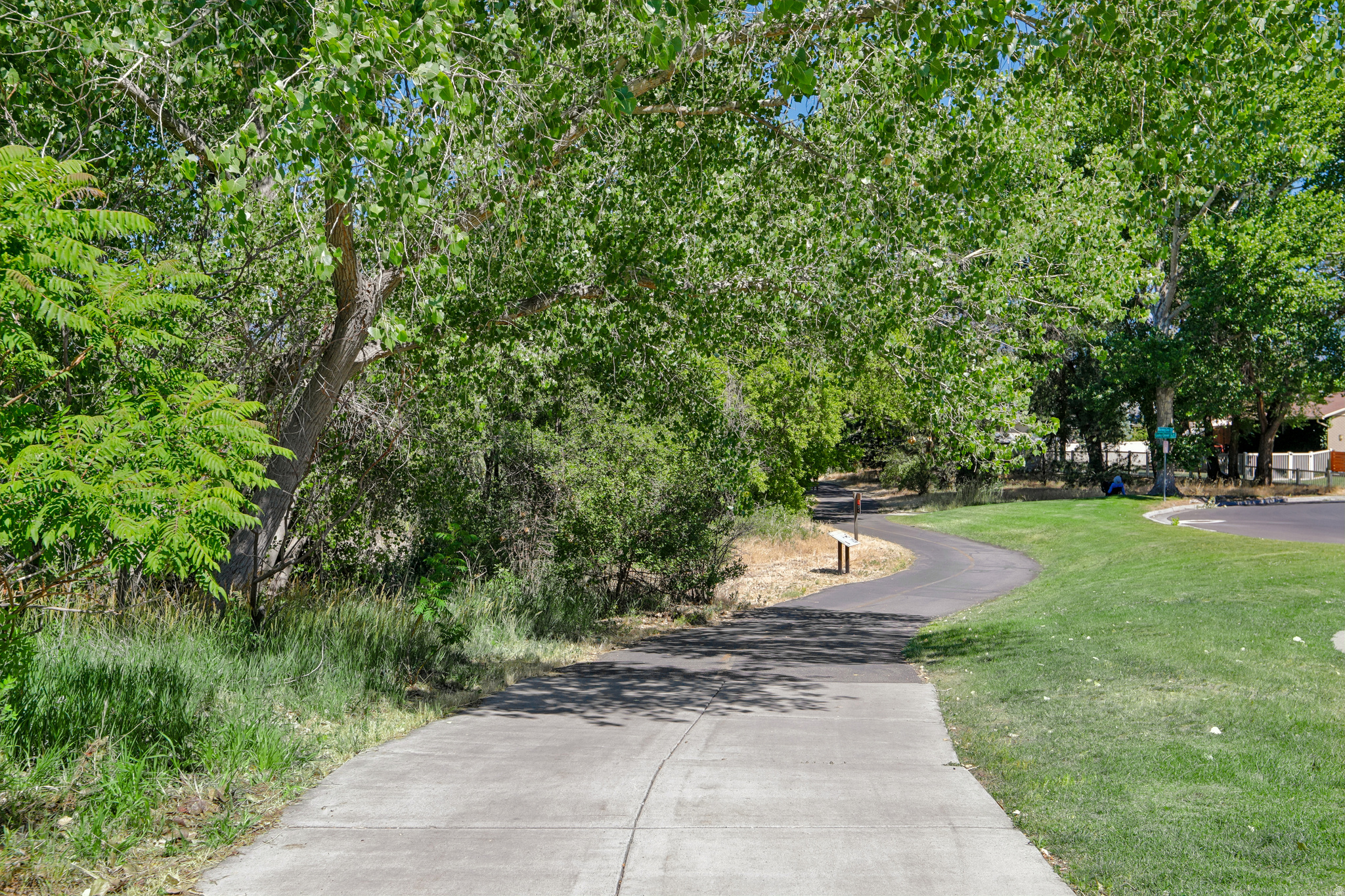 CLOVER CREST - Residential