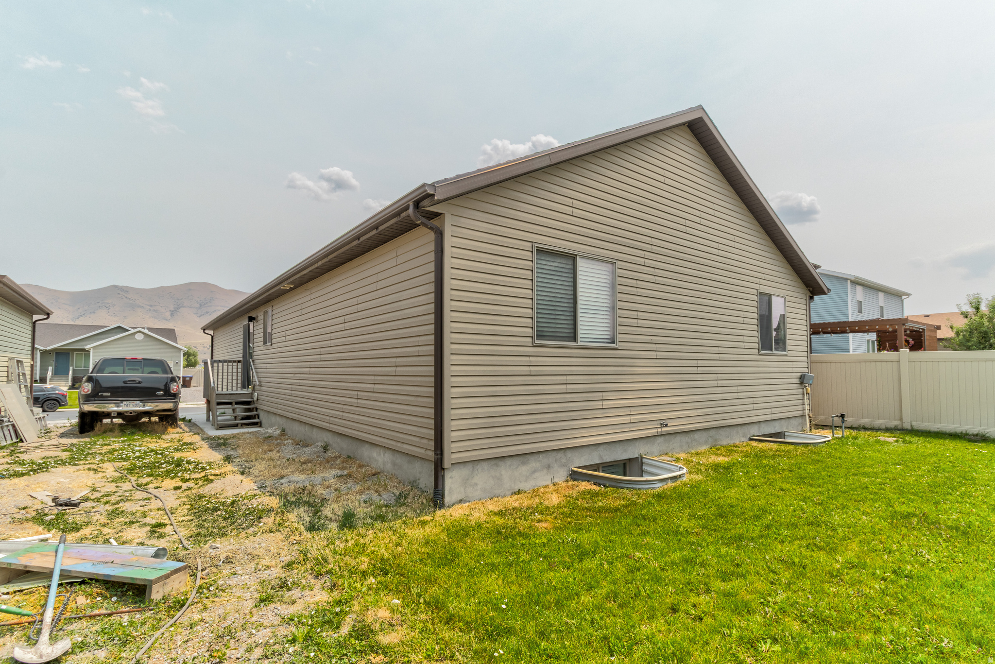 SWEETWATER - Residential
