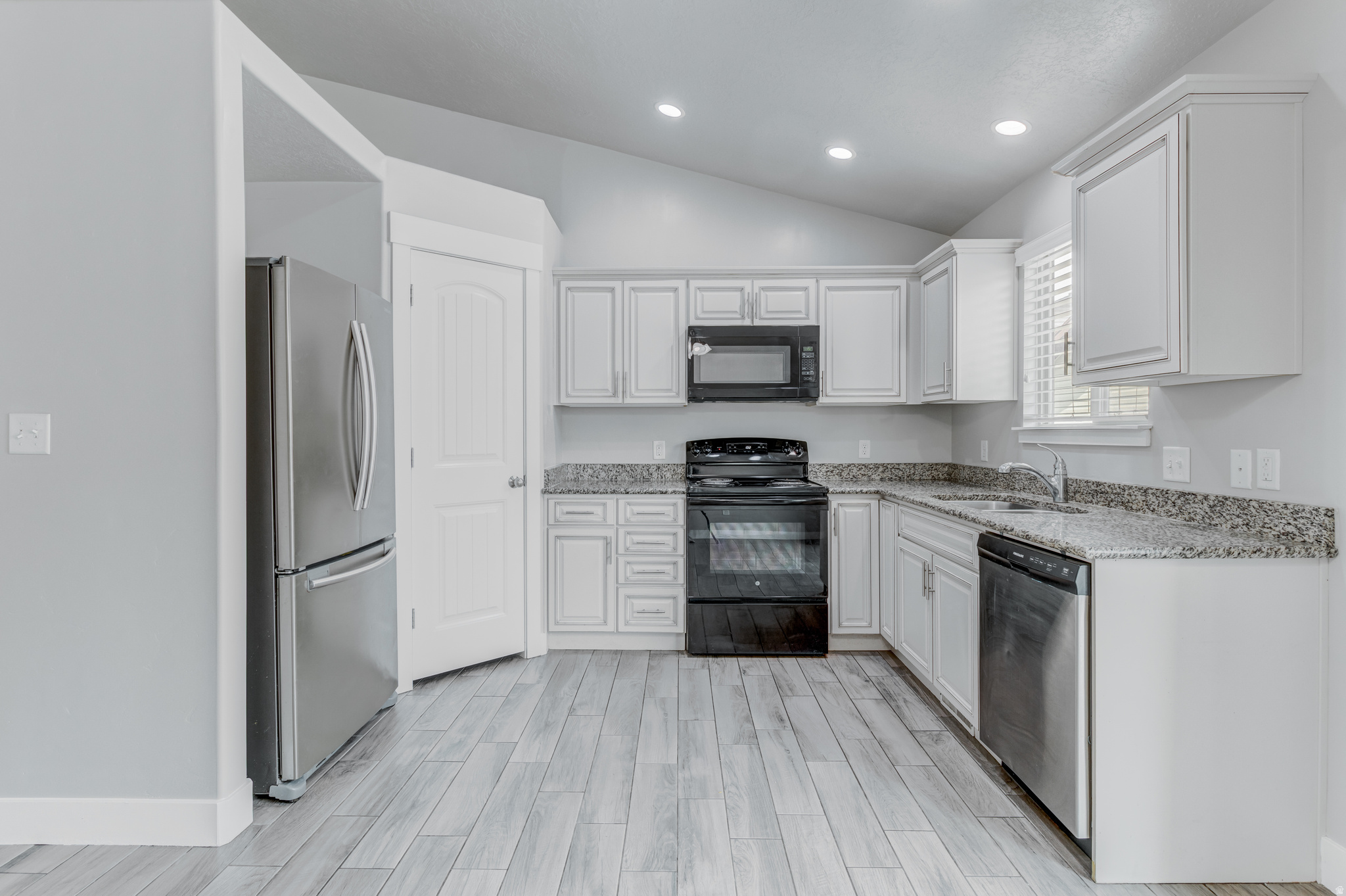 SWEETWATER - Residential