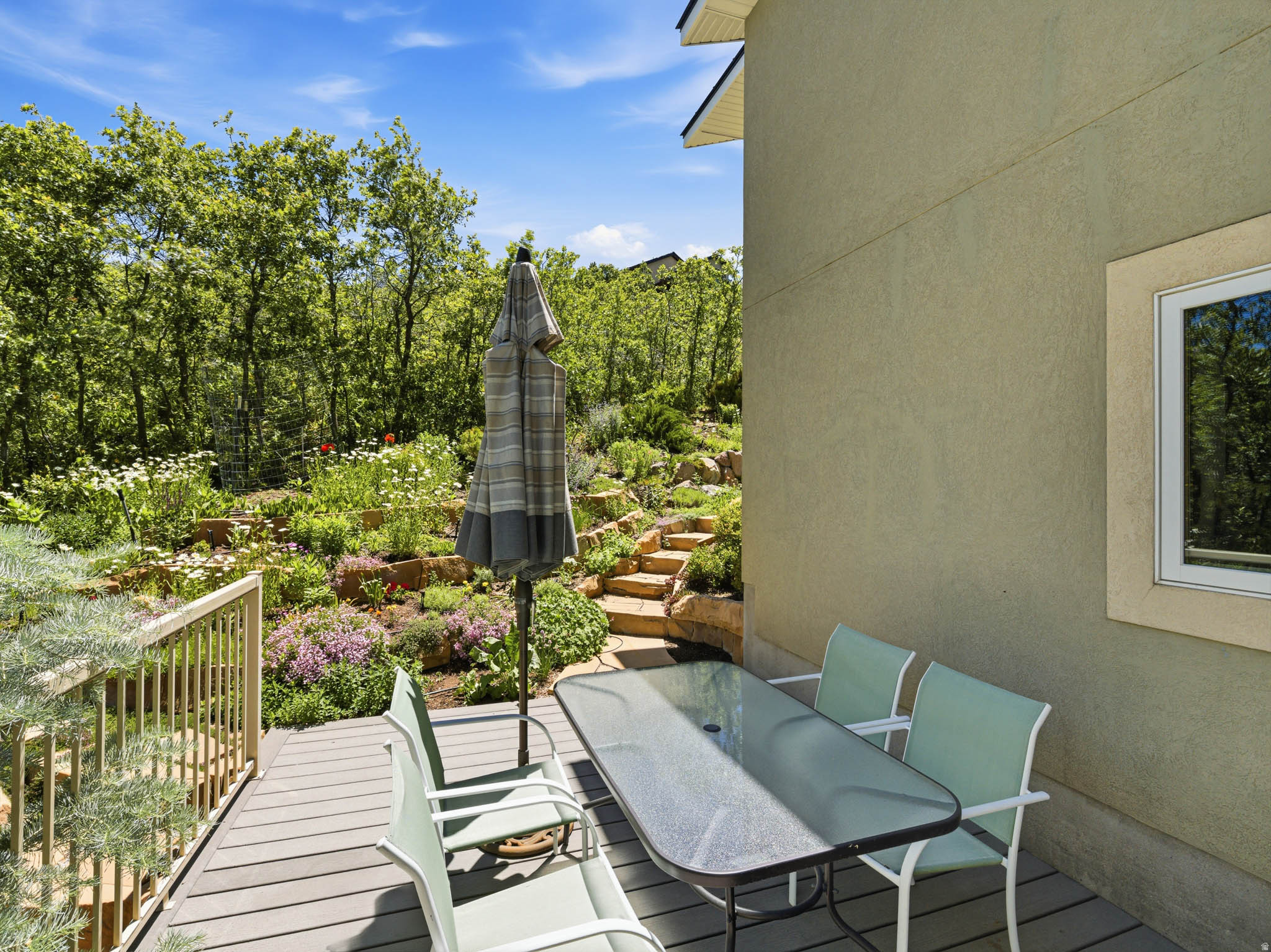 EMIGRATION OAKS - Residential