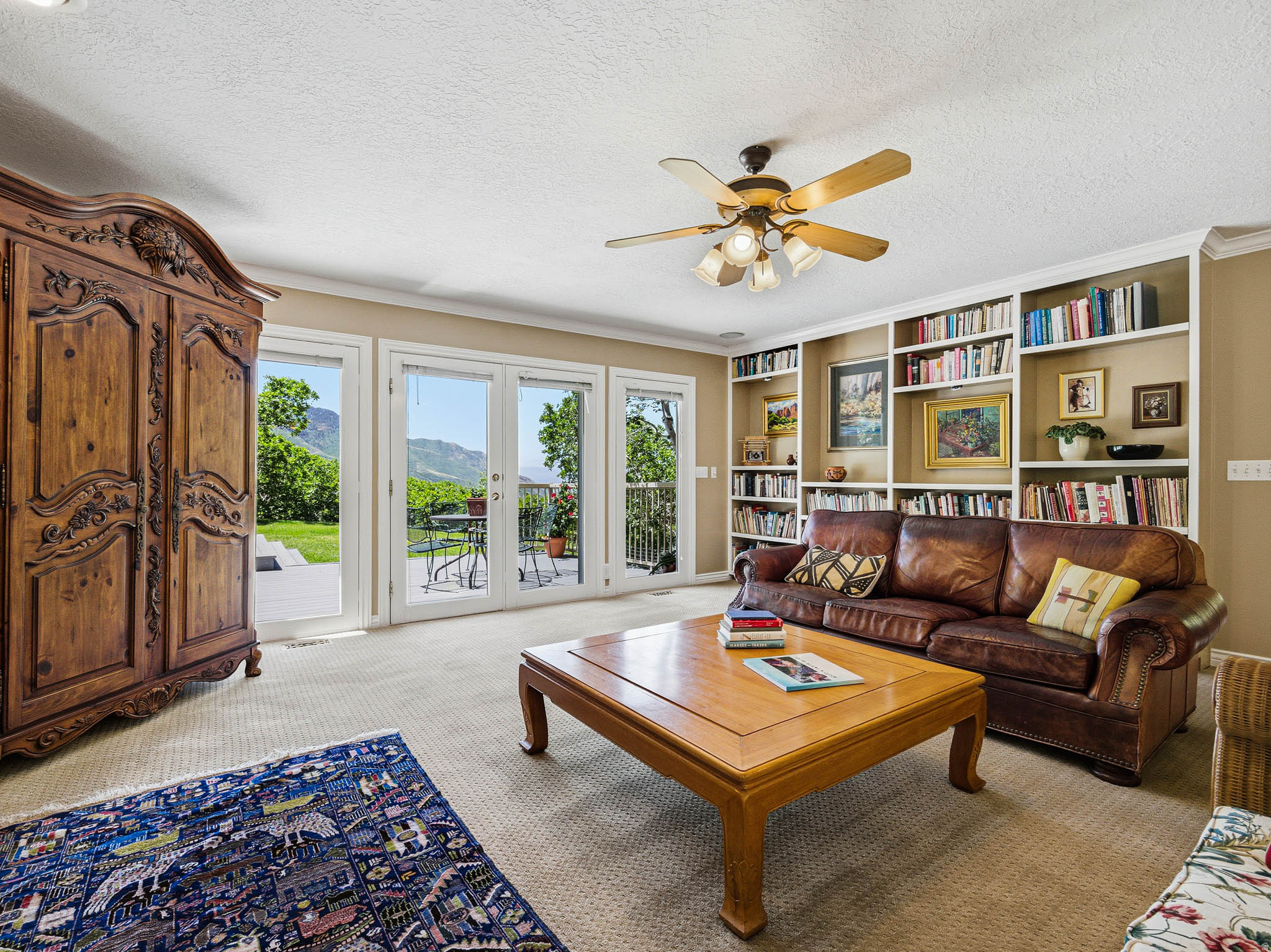 EMIGRATION OAKS - Residential