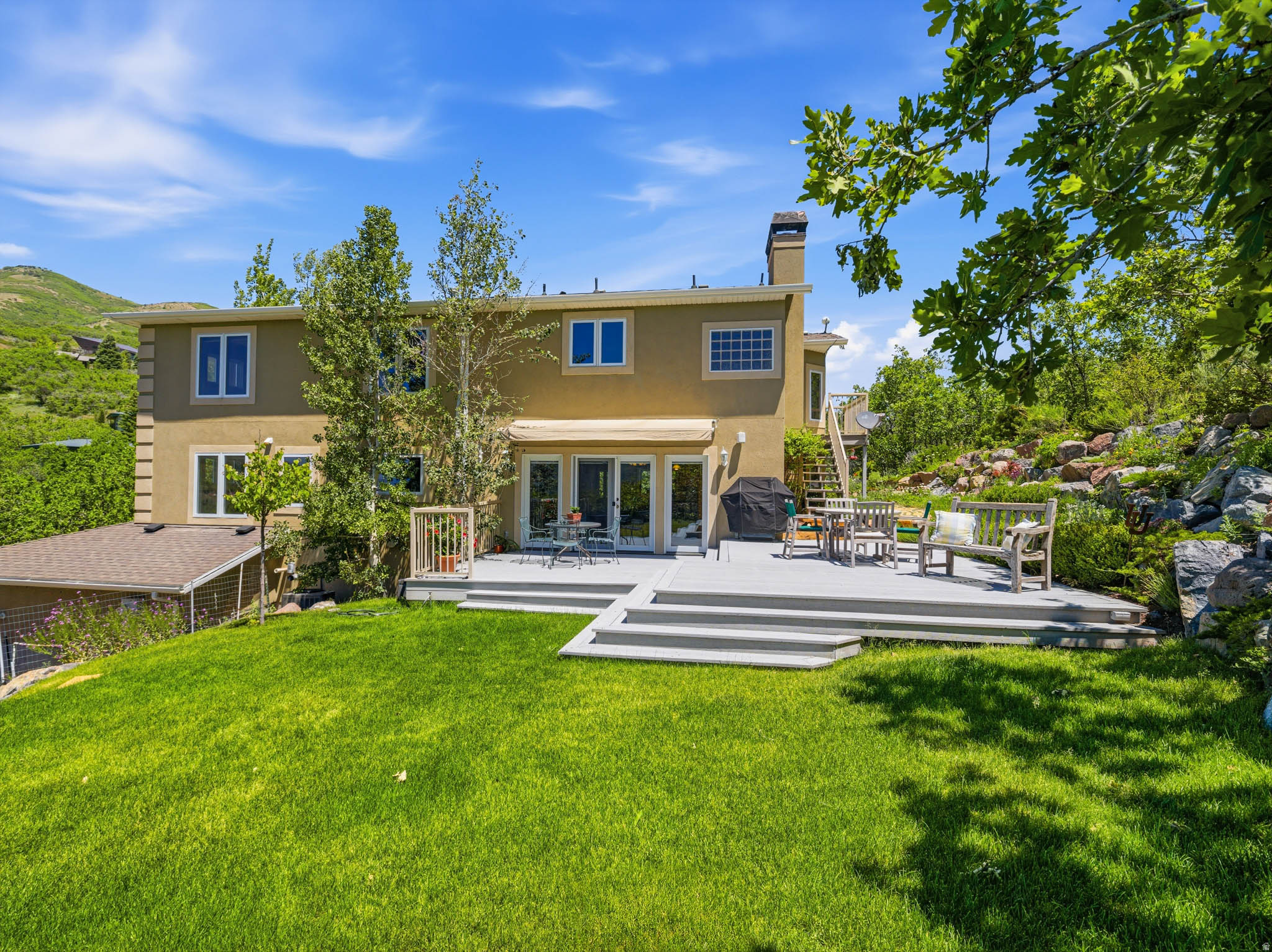 EMIGRATION OAKS - Residential