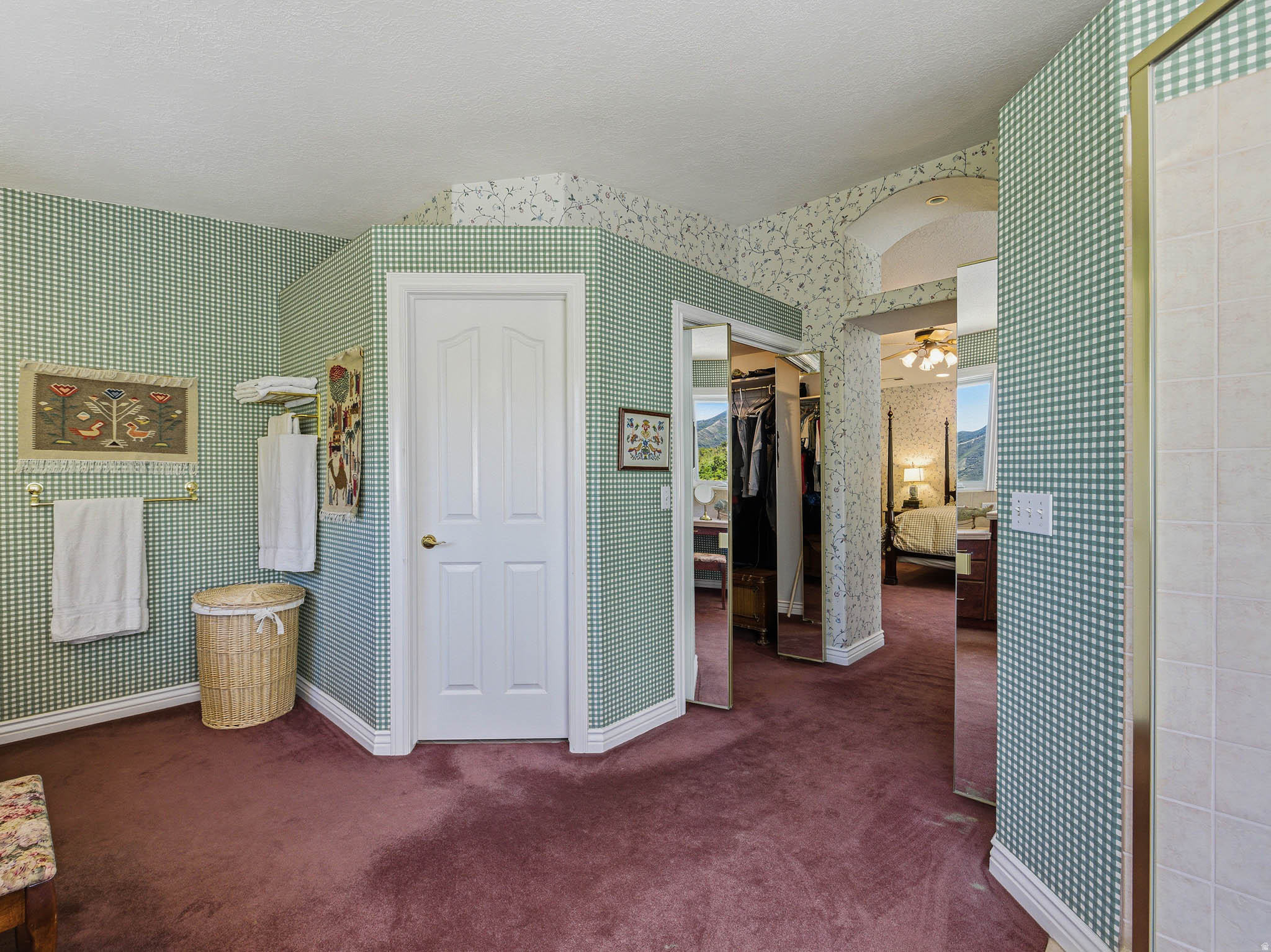 EMIGRATION OAKS - Residential