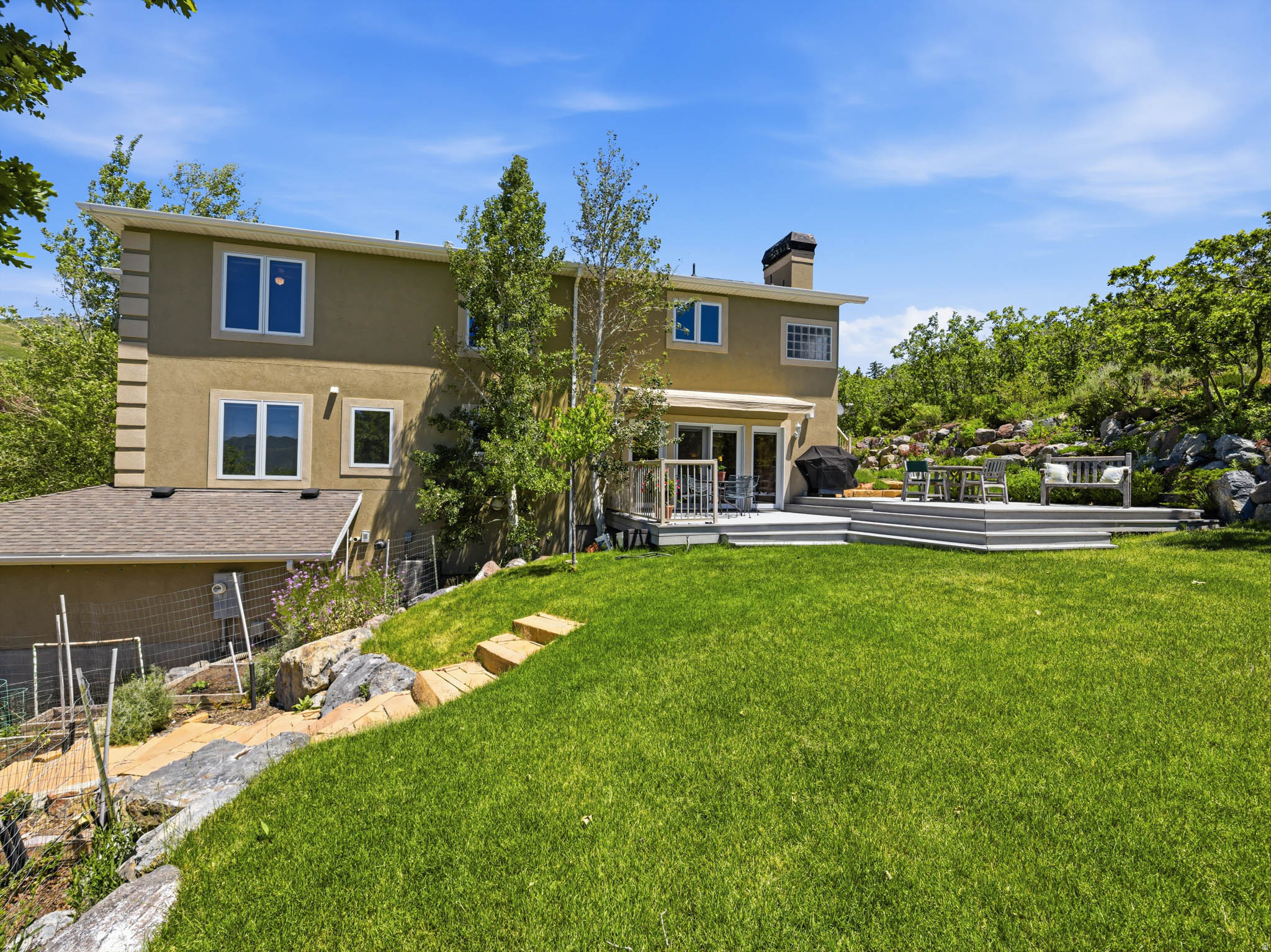 EMIGRATION OAKS - Residential