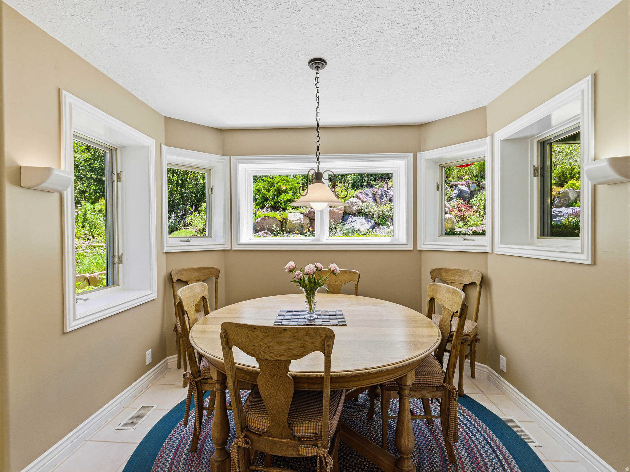 EMIGRATION OAKS - Residential