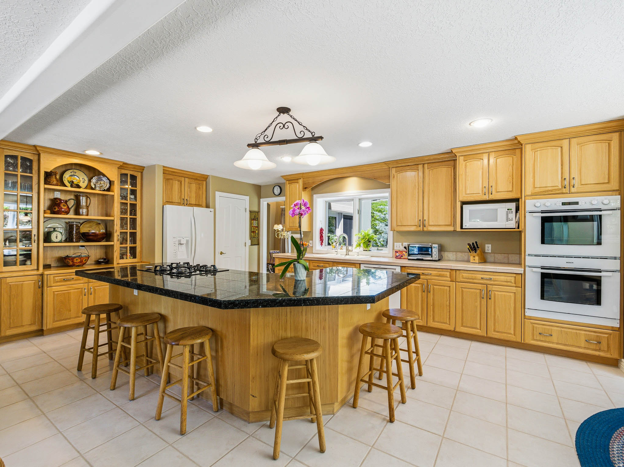 EMIGRATION OAKS - Residential