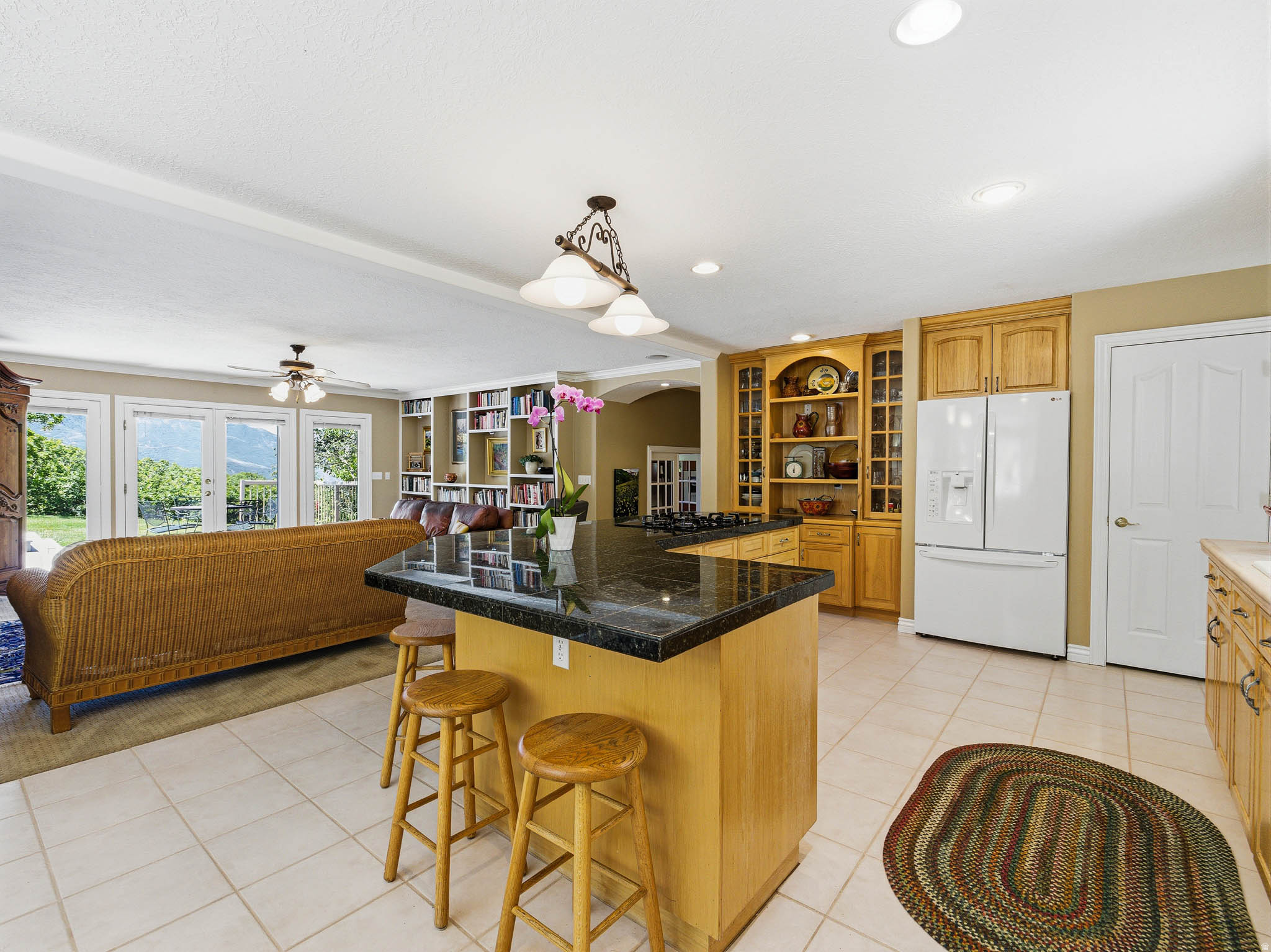 EMIGRATION OAKS - Residential